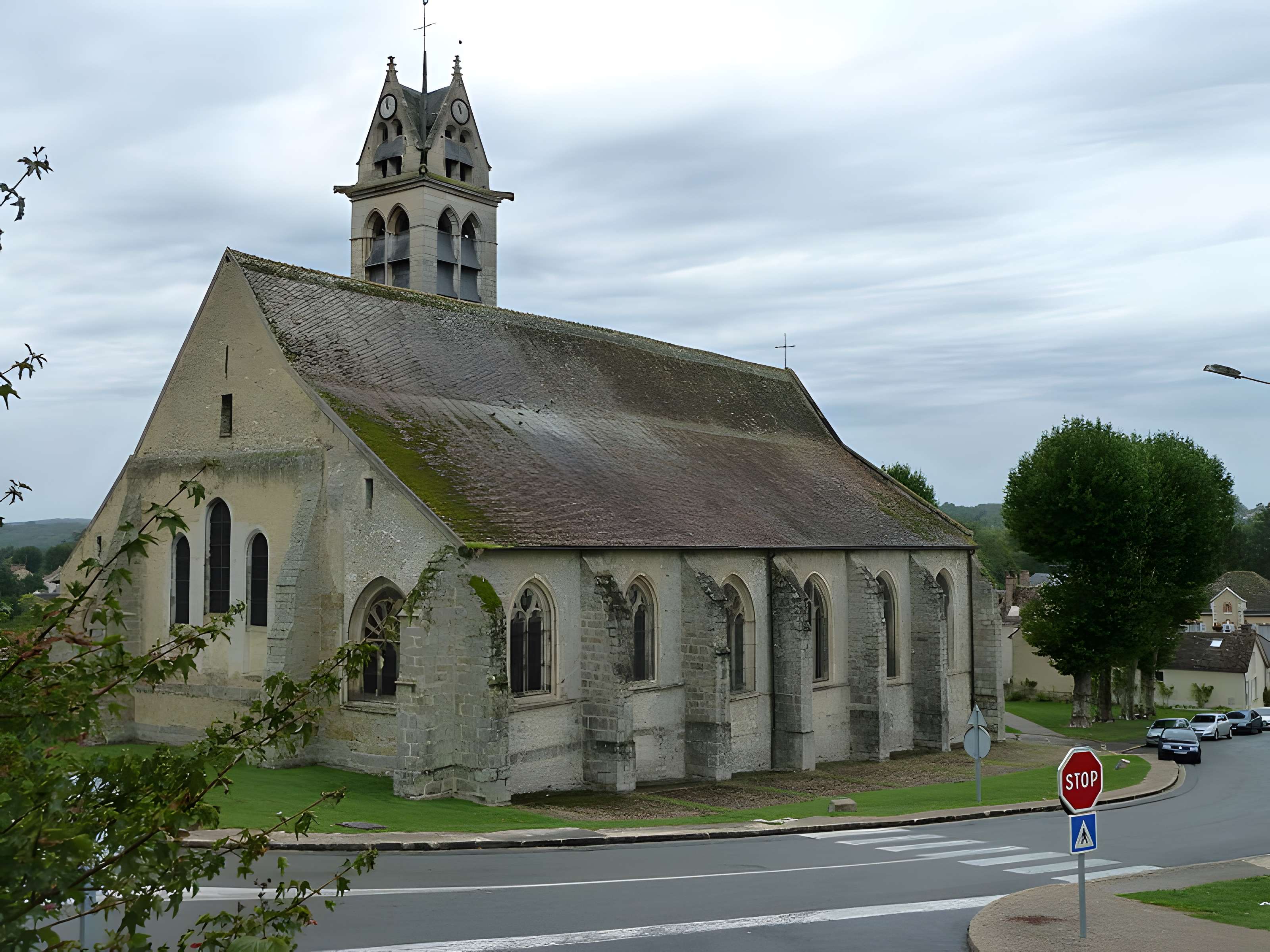 Église Sainte-Geneviève de Héricy