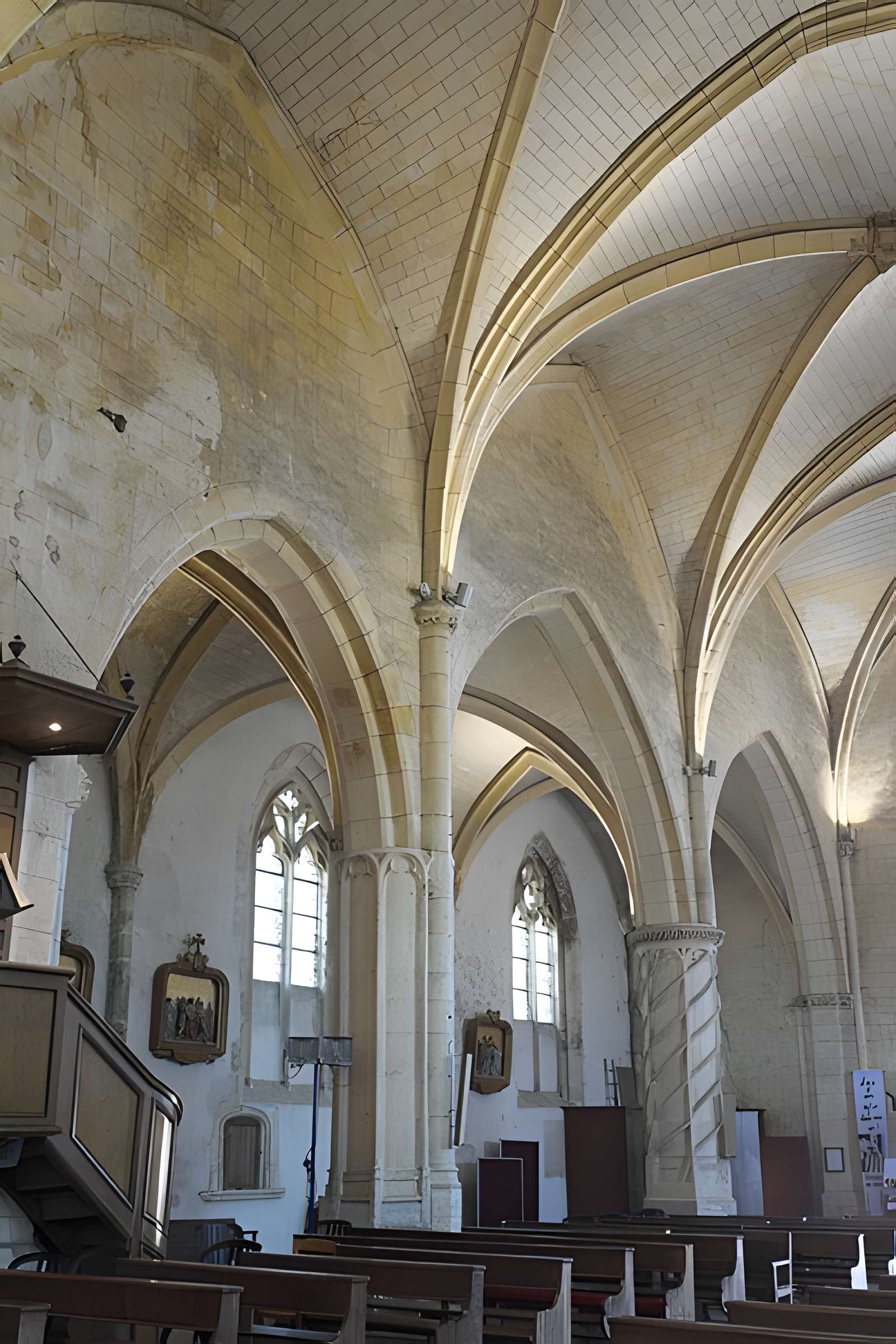 Église Sainte-Geneviève de Héricy