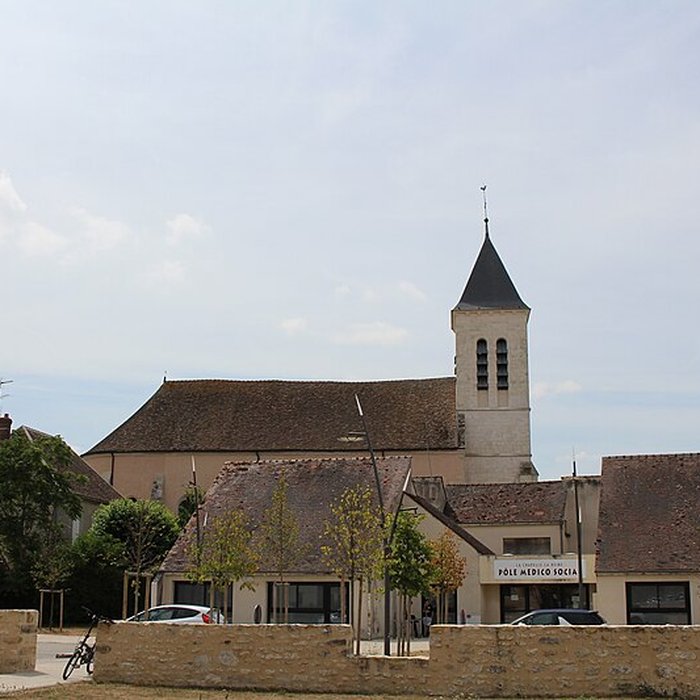 Photo de Église Sainte-Geneviève de La Chapelle-la-Reine