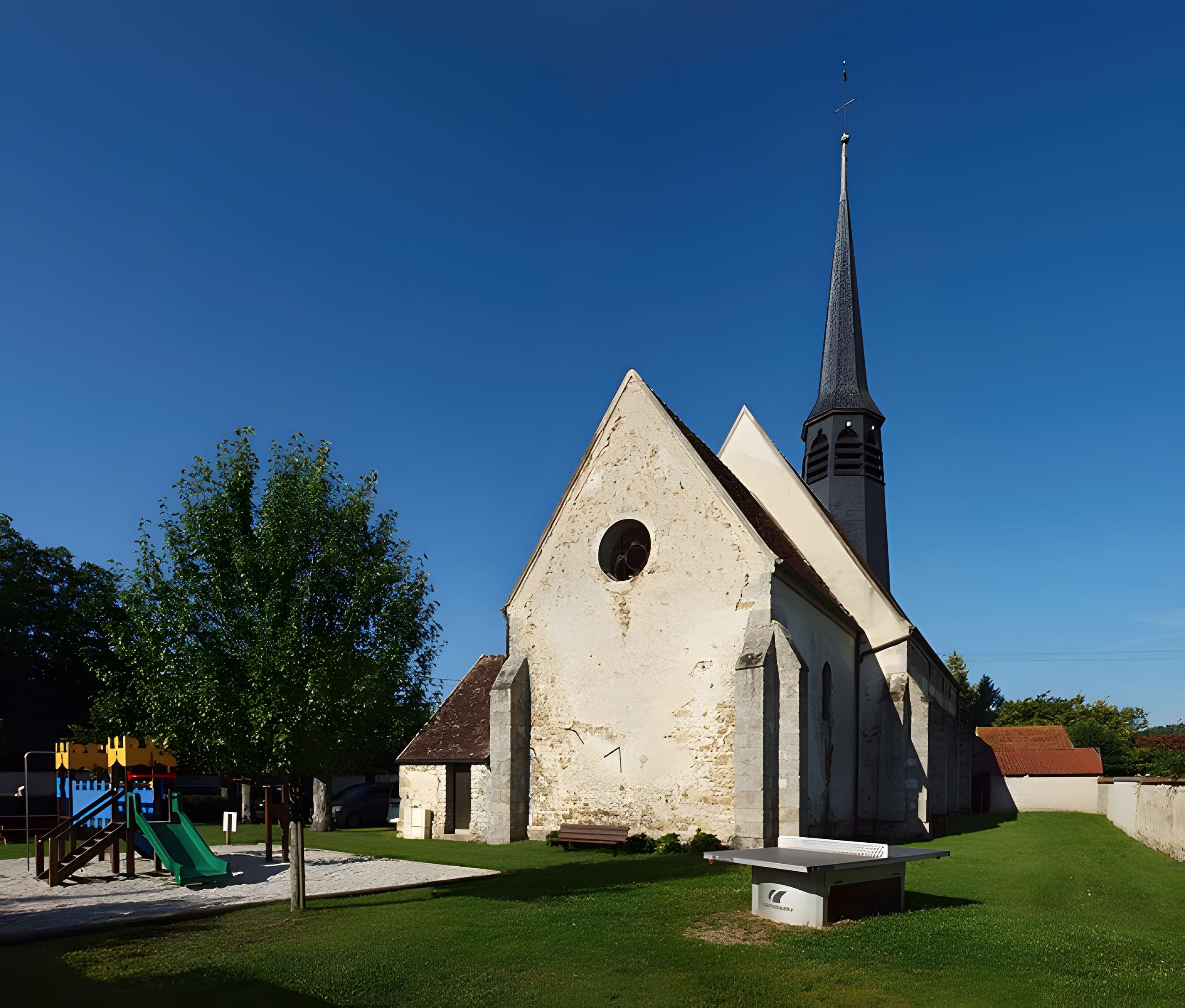 Église Sainte-Geneviève de Mouy-sur-Seine