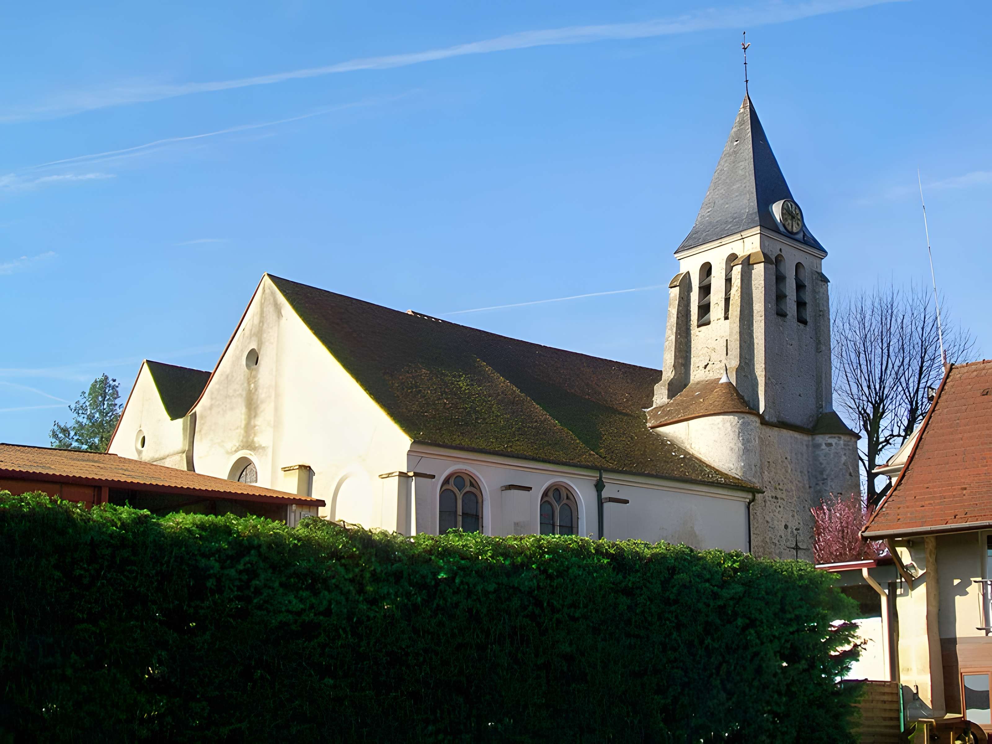 Église Sainte-Geneviève de Puiseux-en-France