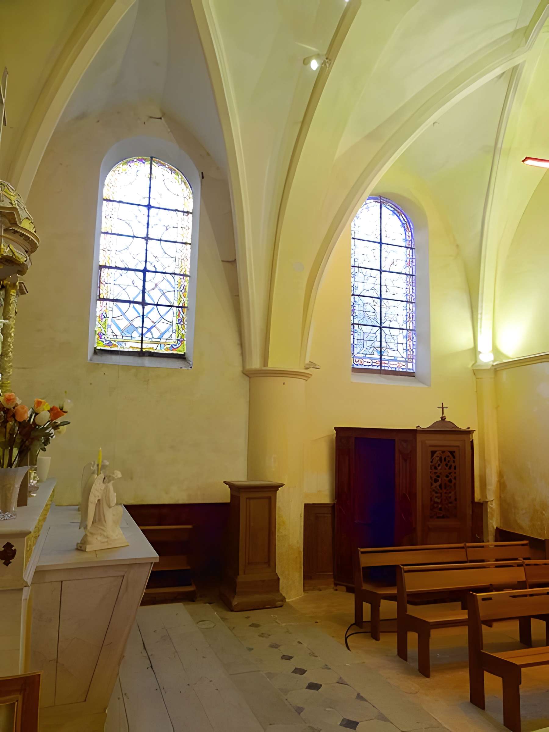 Église Sainte-Geneviève de Puiseux-en-France