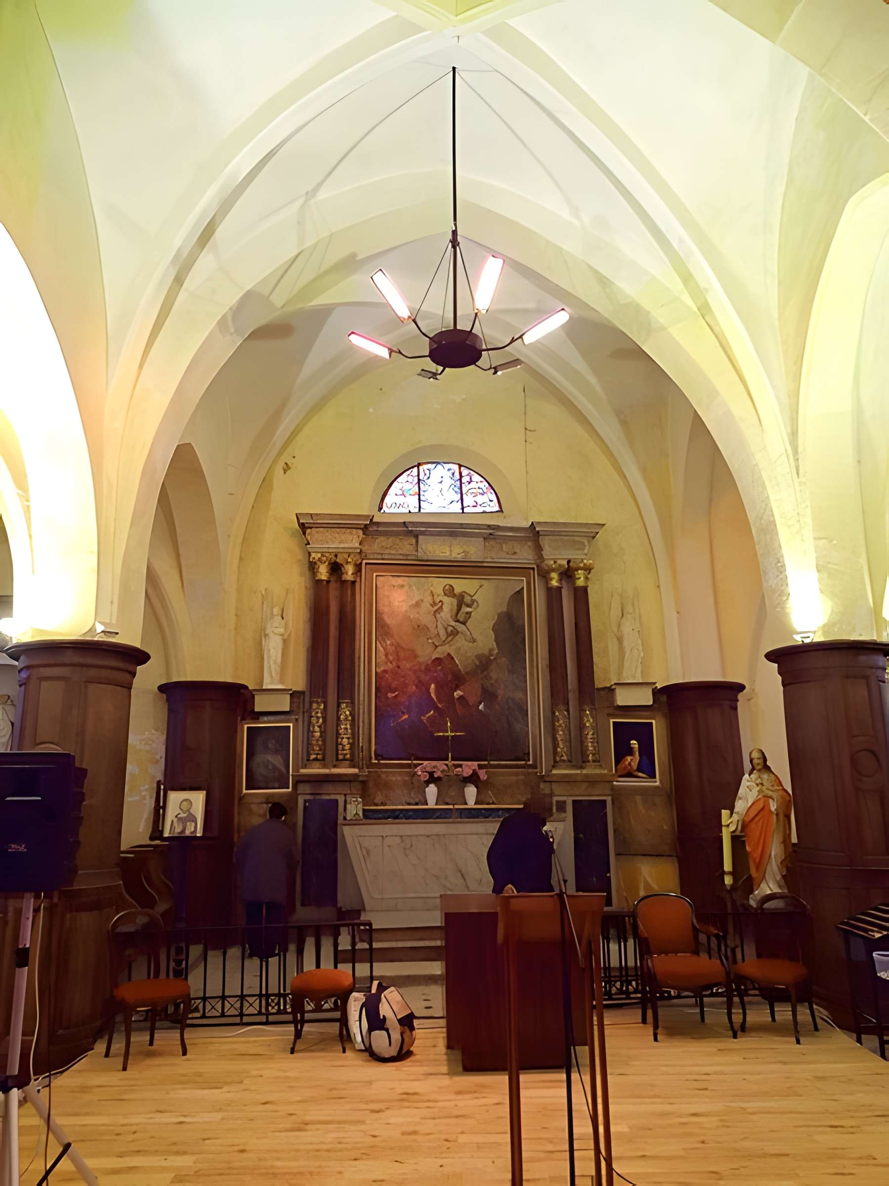 Église Sainte-Geneviève de Puiseux-en-France