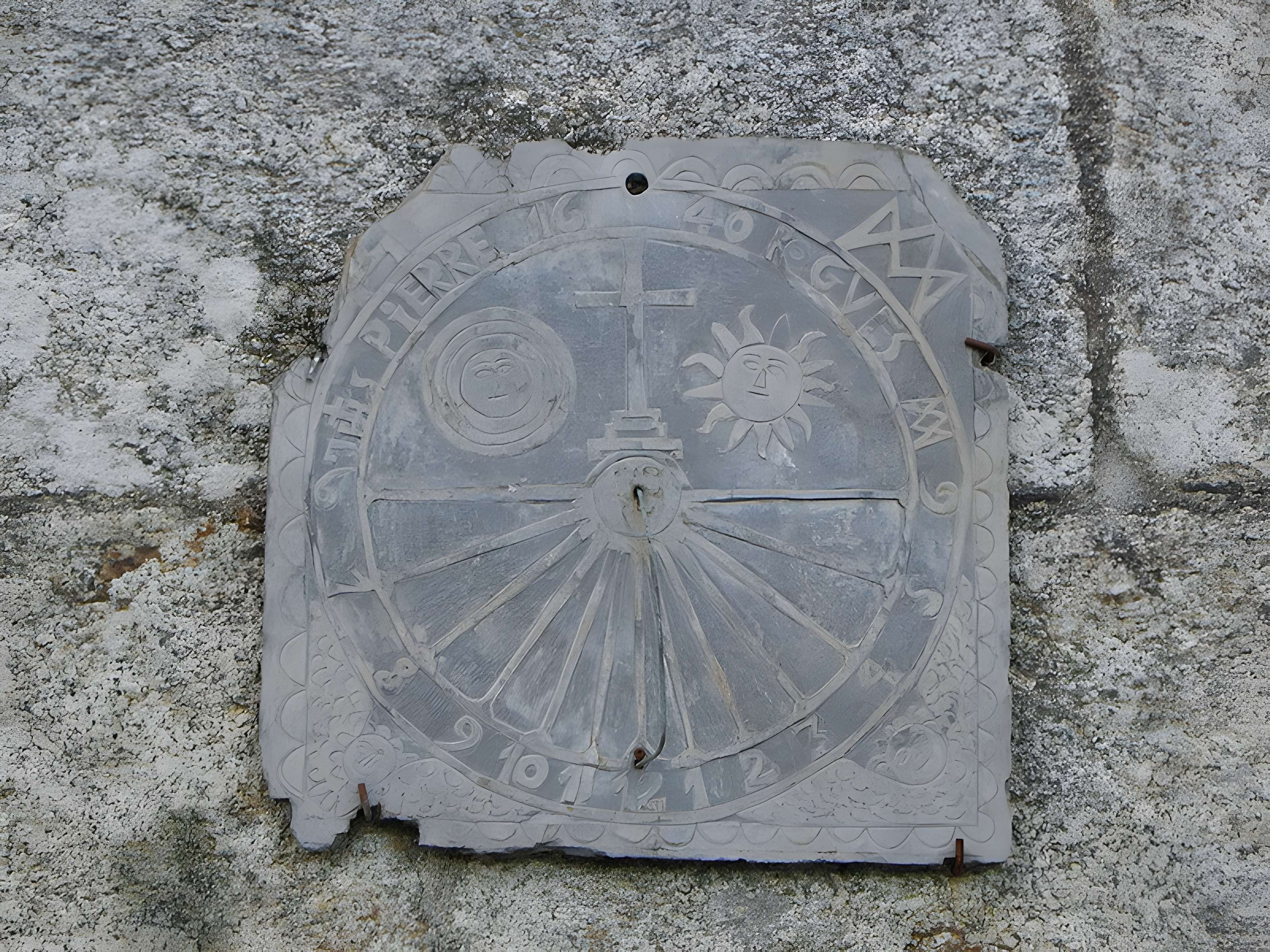 Église Saint-Éguiner de Loc-Eguiner