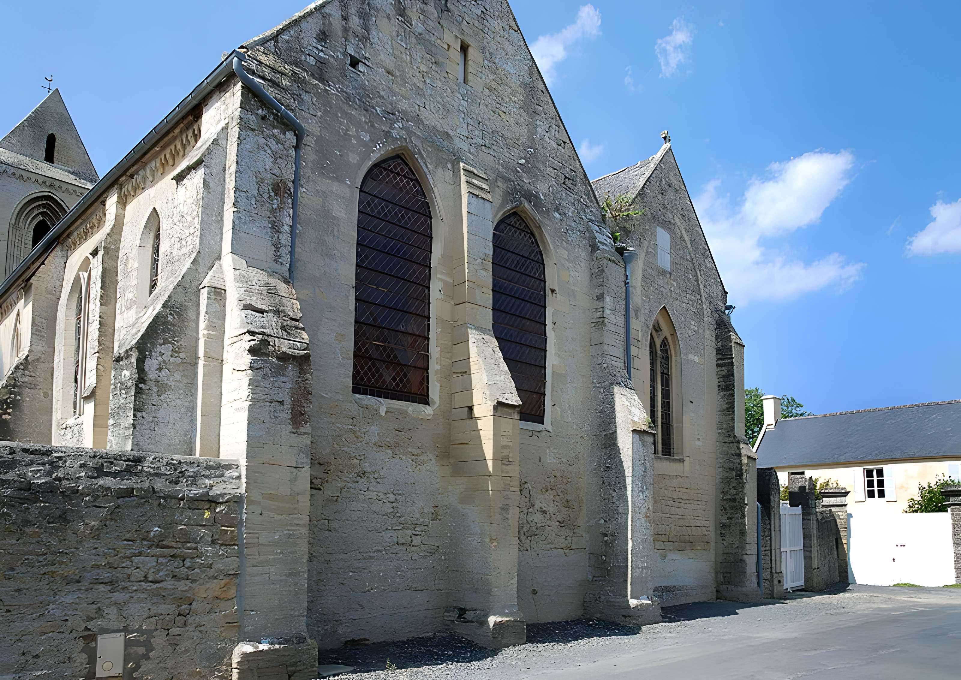 Église Sainte-Honorine de Sainte-Honorine-des-Pertes