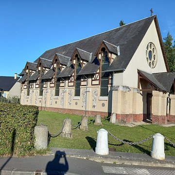 Église Sainte-Jeanne-dArc dEslettes