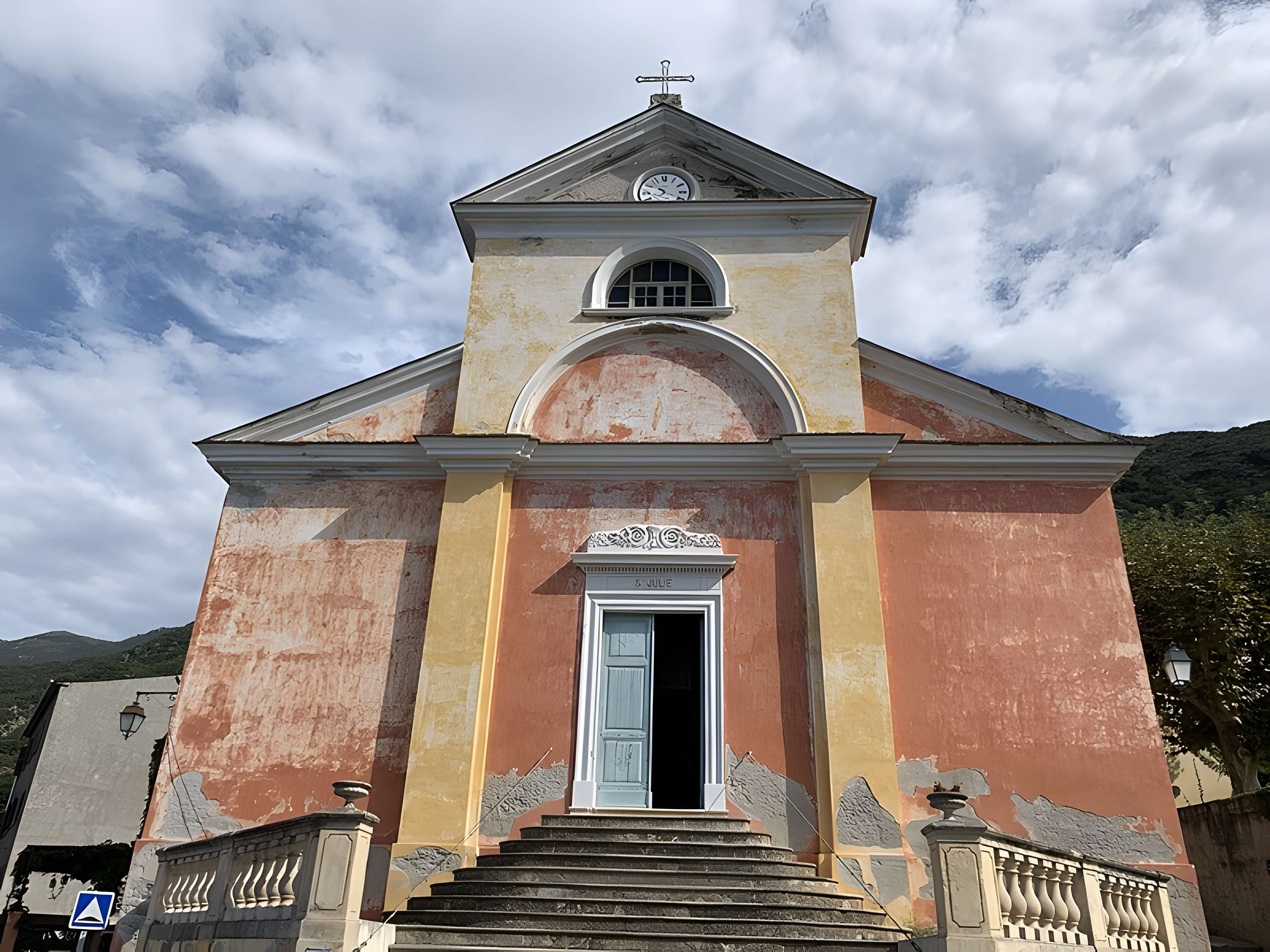 Église Sainte-Julie de Nonza