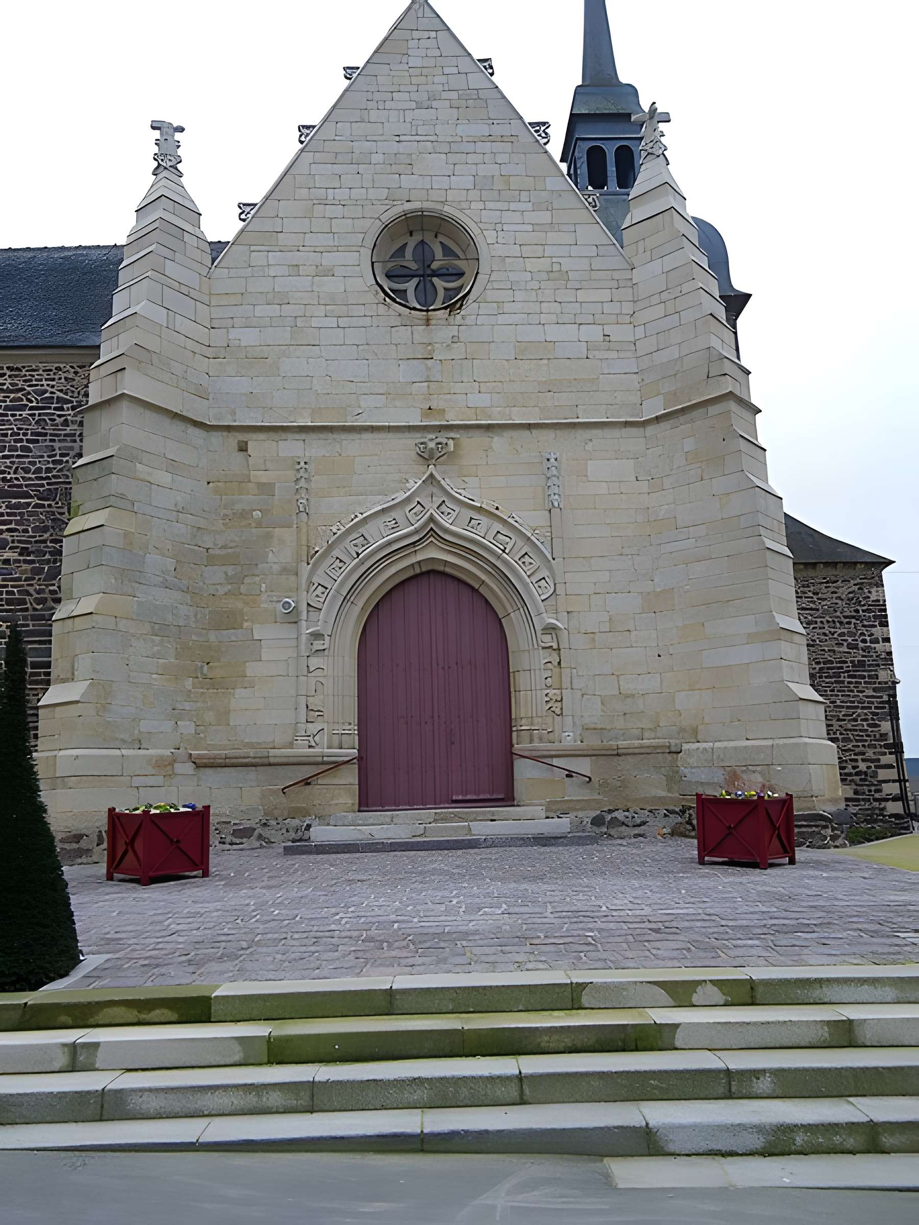 Église Saint-Éloi d'Iffendic