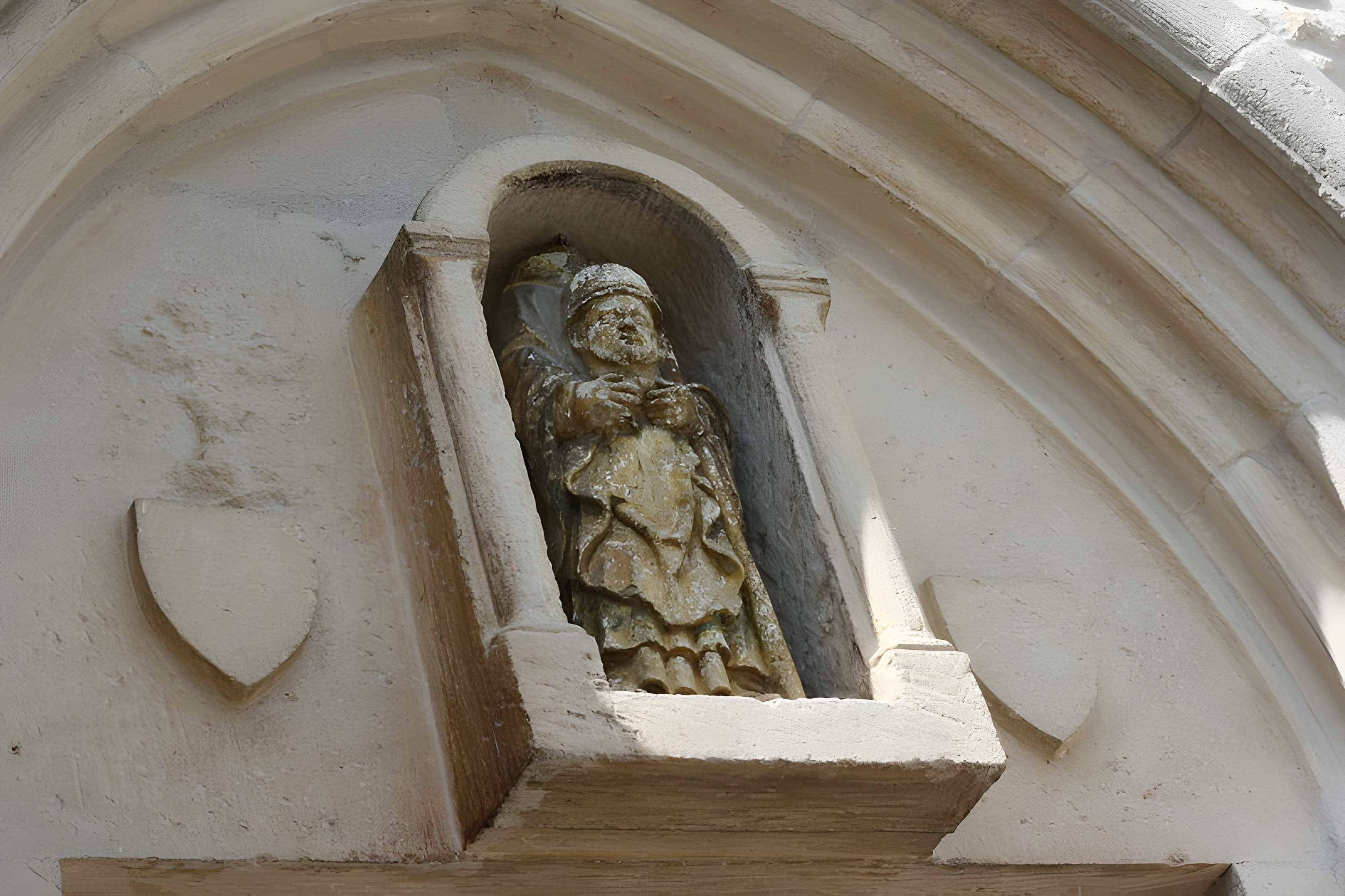 Église Saint-Élophe de Saint-Élophe