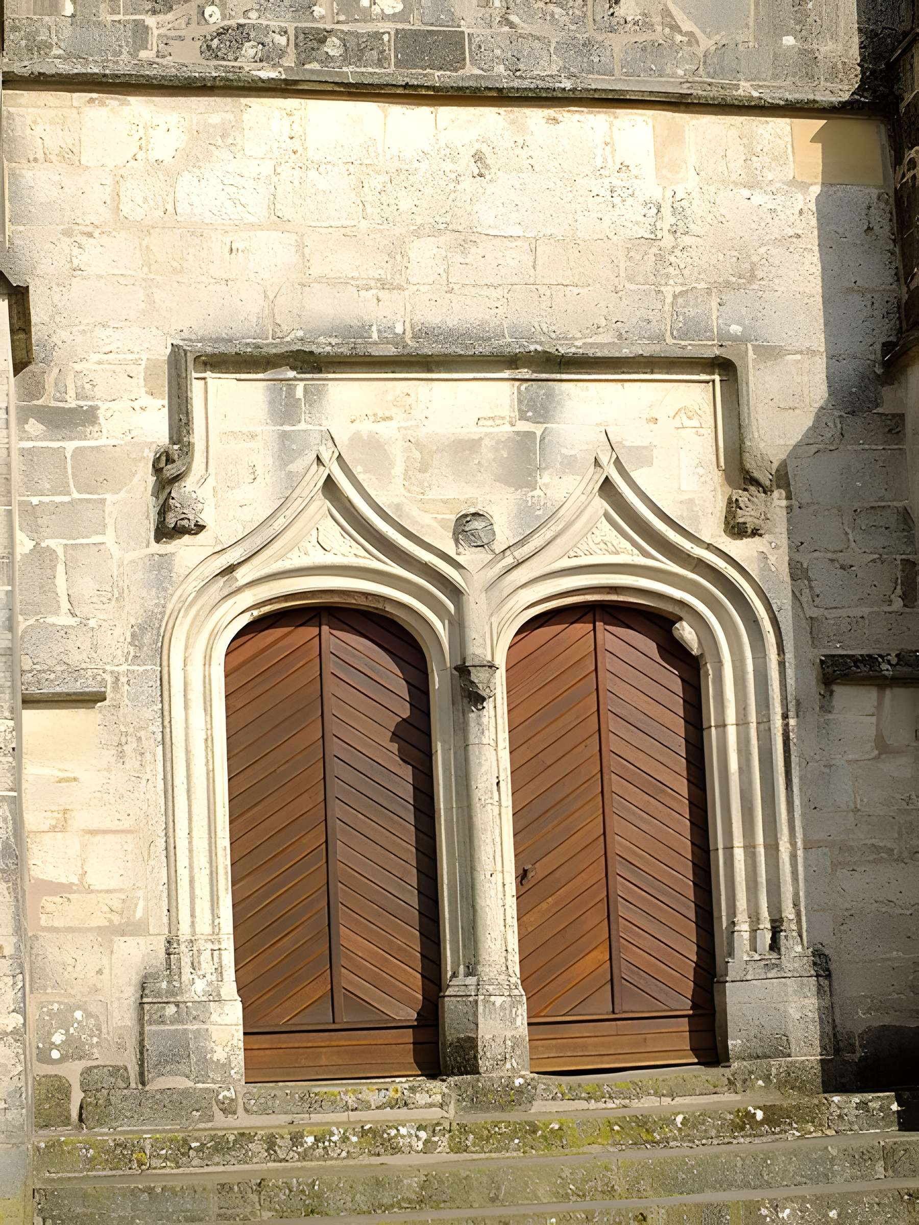 Église Saint-Élophe de Saint-Élophe