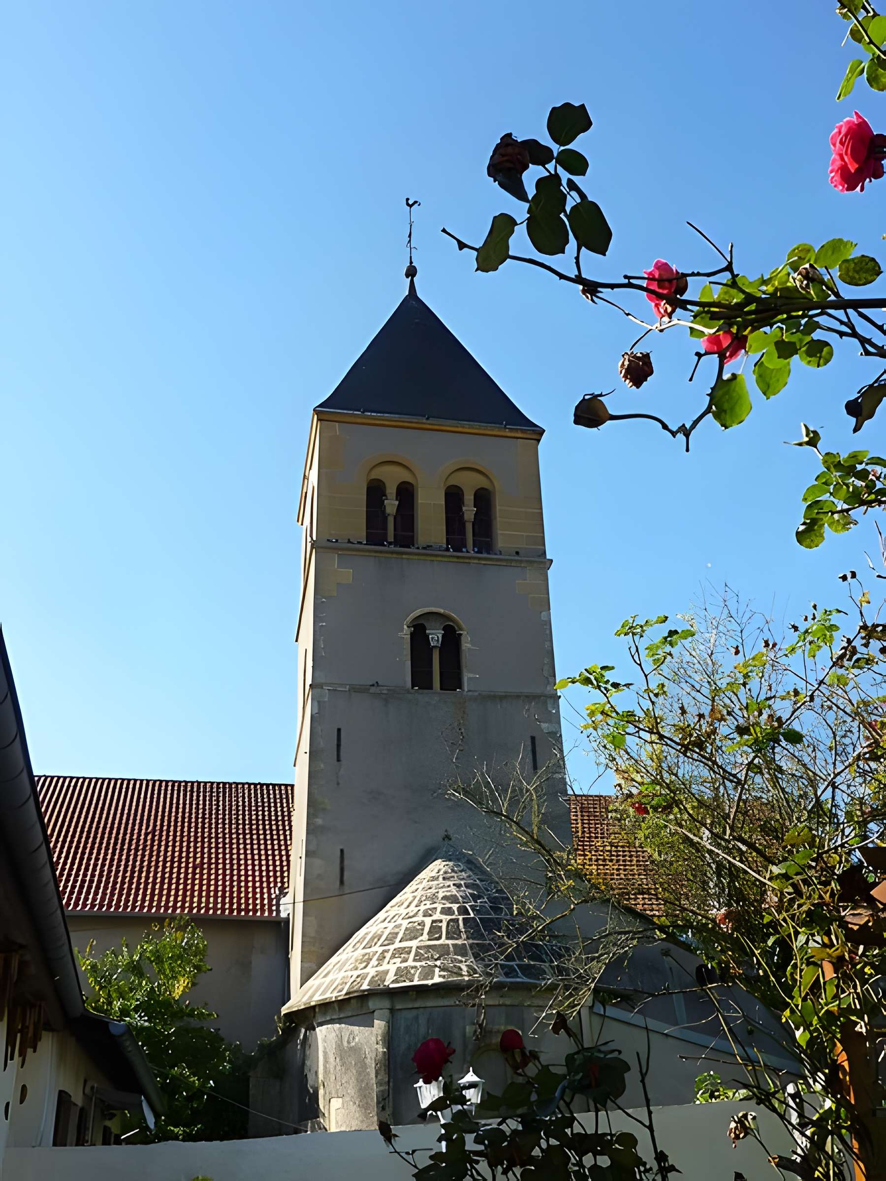 Eglise Sainte-Lucie, à Vallières