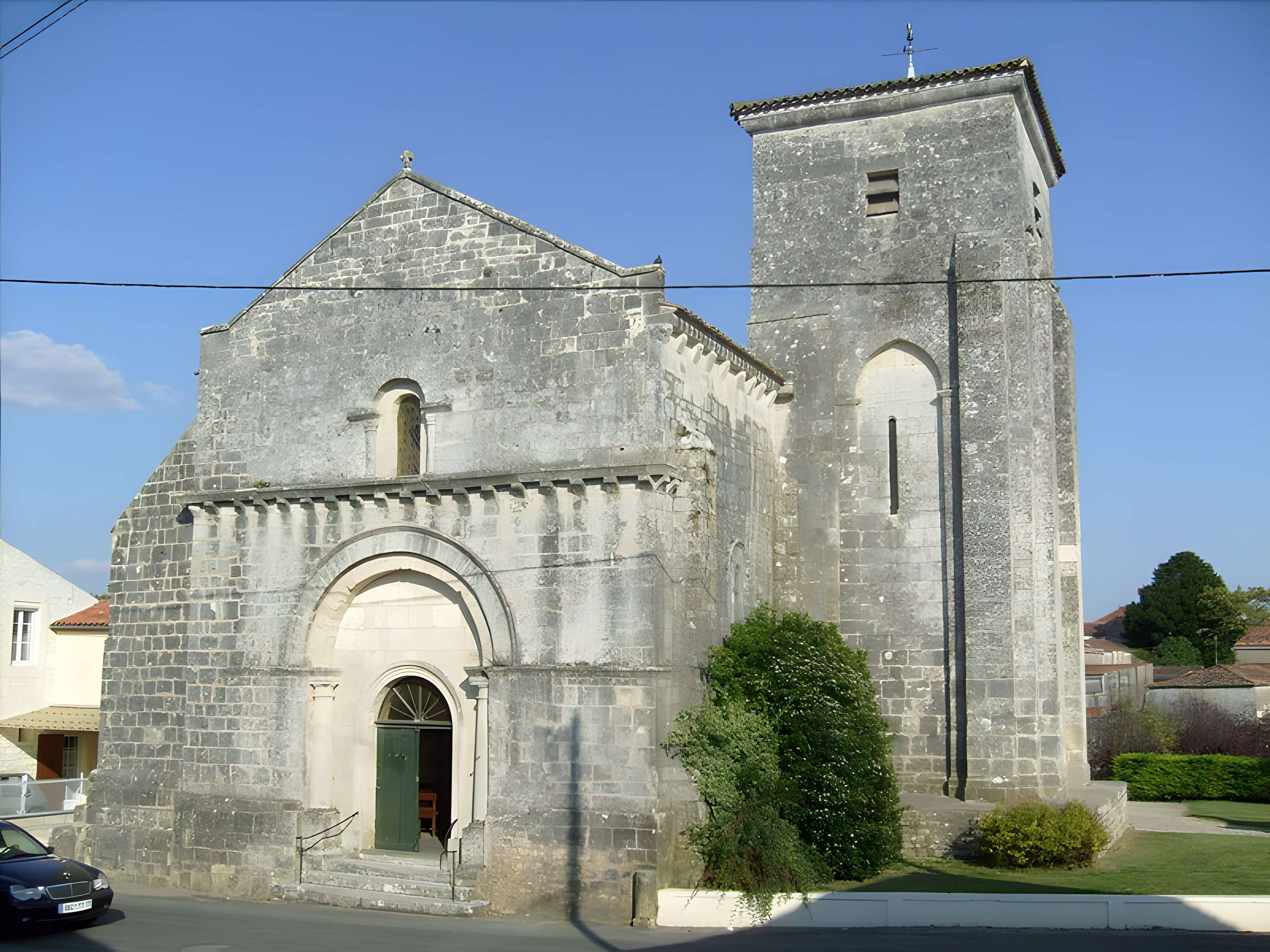 Église Sainte-Madeleine de Beurlay 