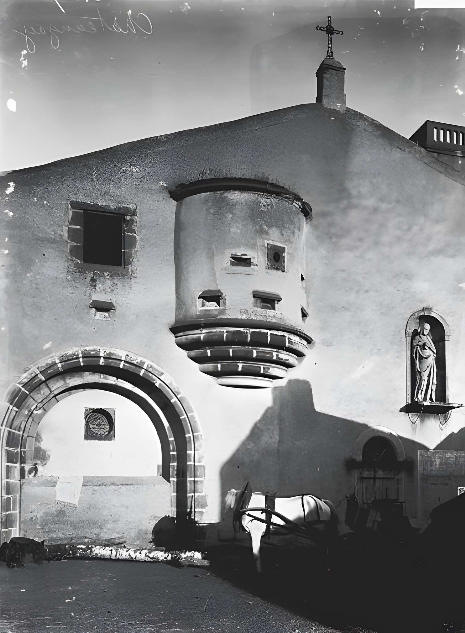 Église Sainte-Madeleine de Châteaugay