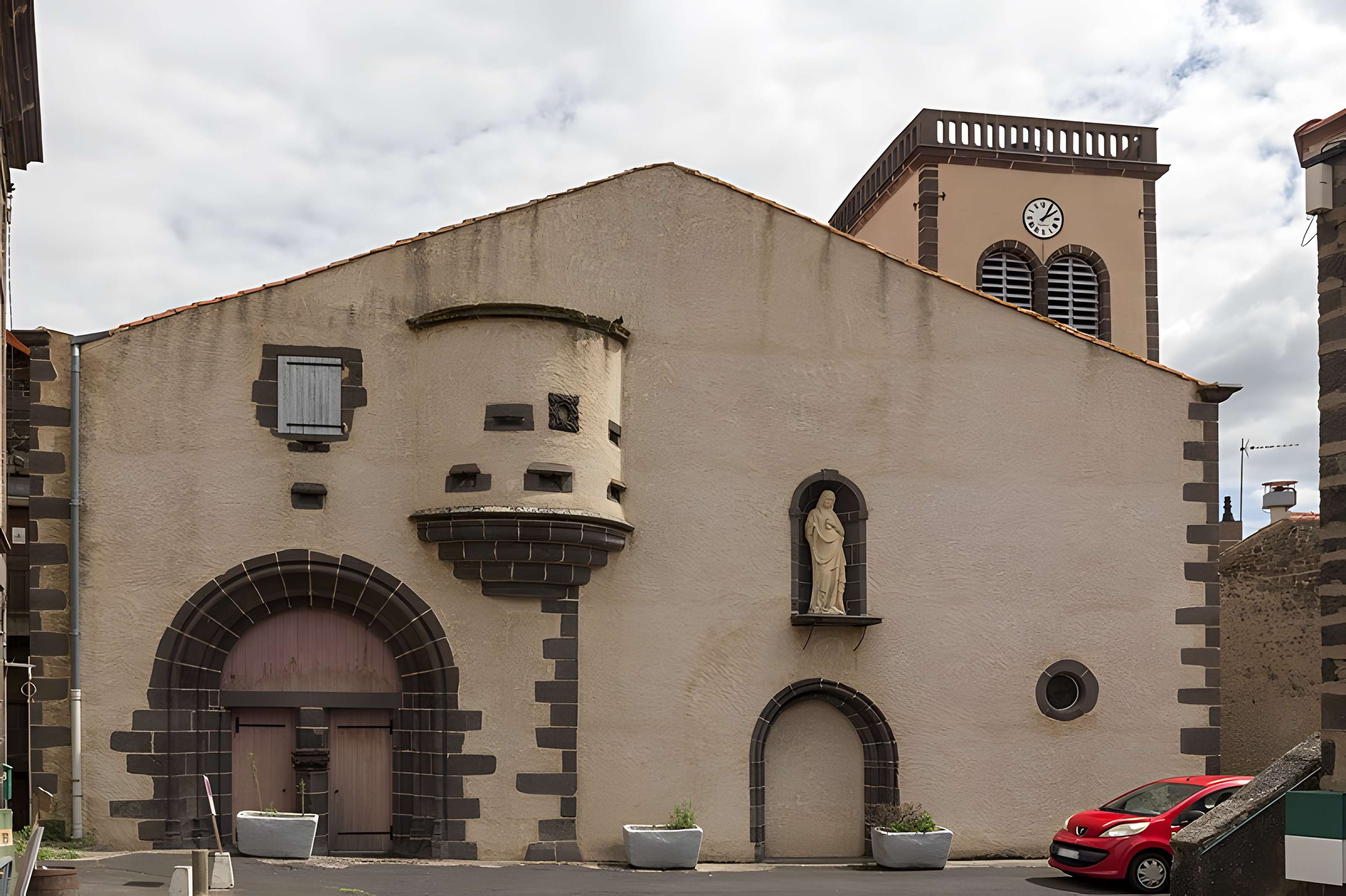 Église Sainte-Madeleine de Châteaugay