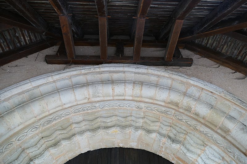 Église Sainte-Madeleine de Davron