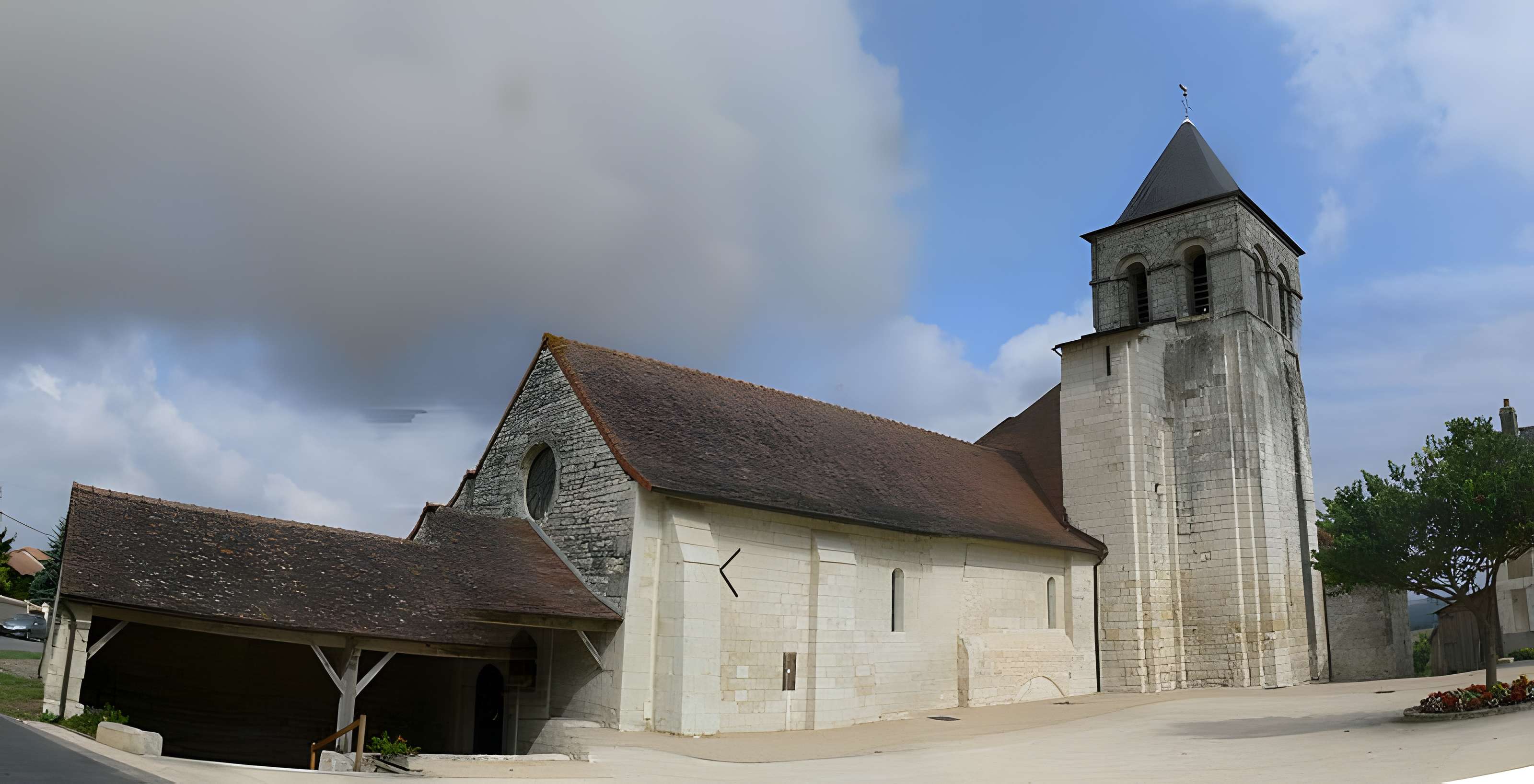 Église Sainte-Madeleine de Prinçay 