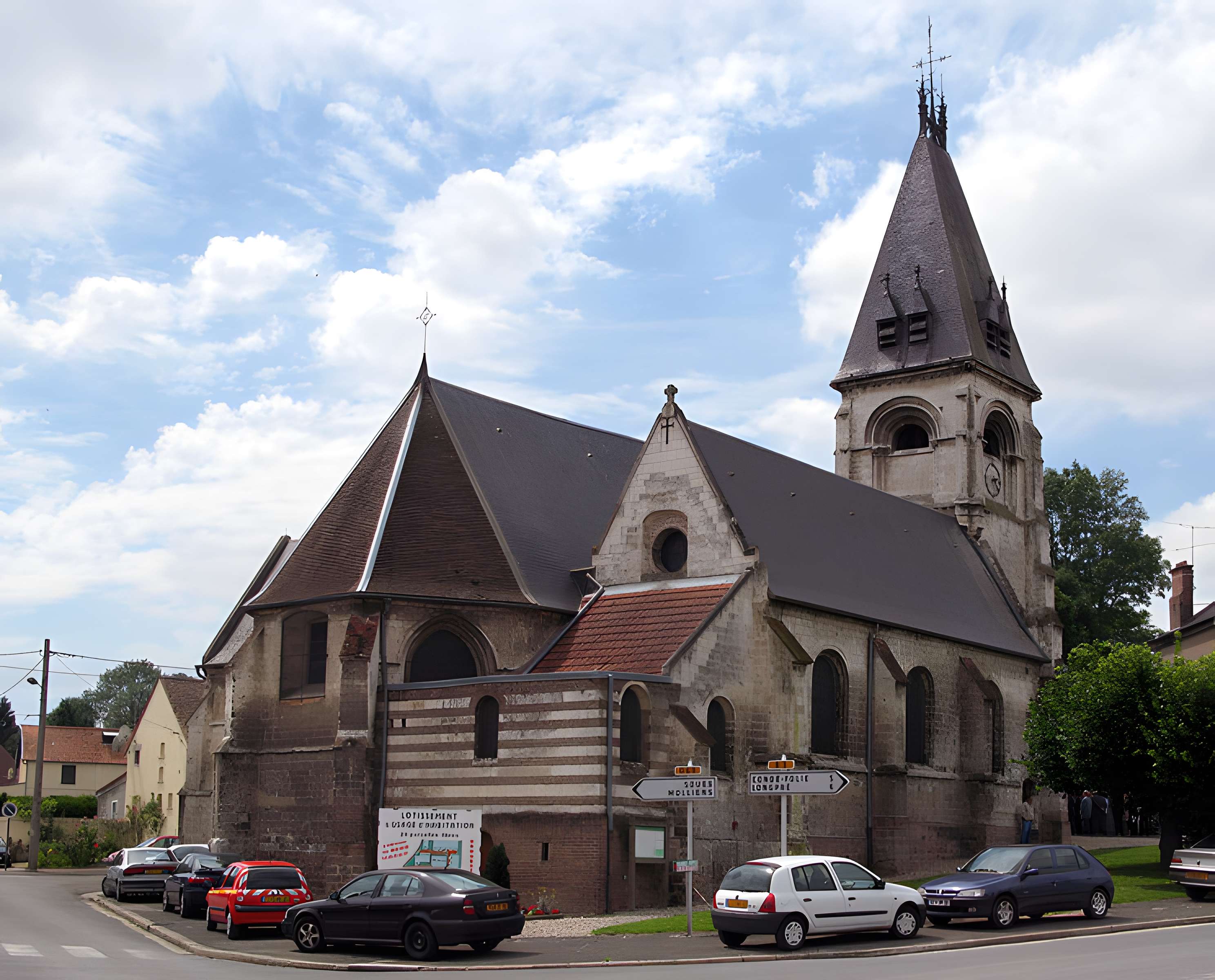 Église Sainte-Marguerite de Hangest-sur-Somme