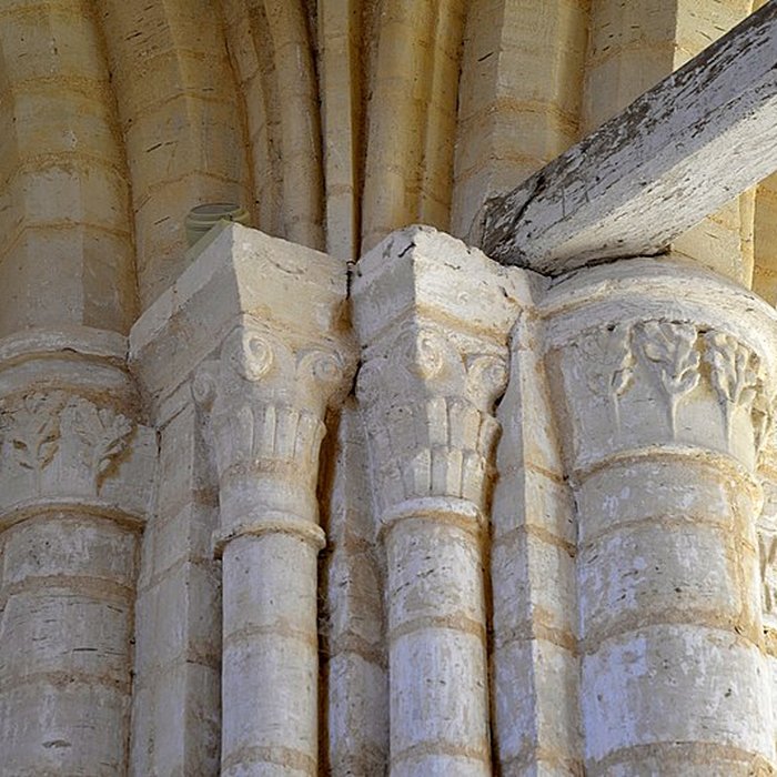 Photo de Abbaye des Deux-Jumeaux