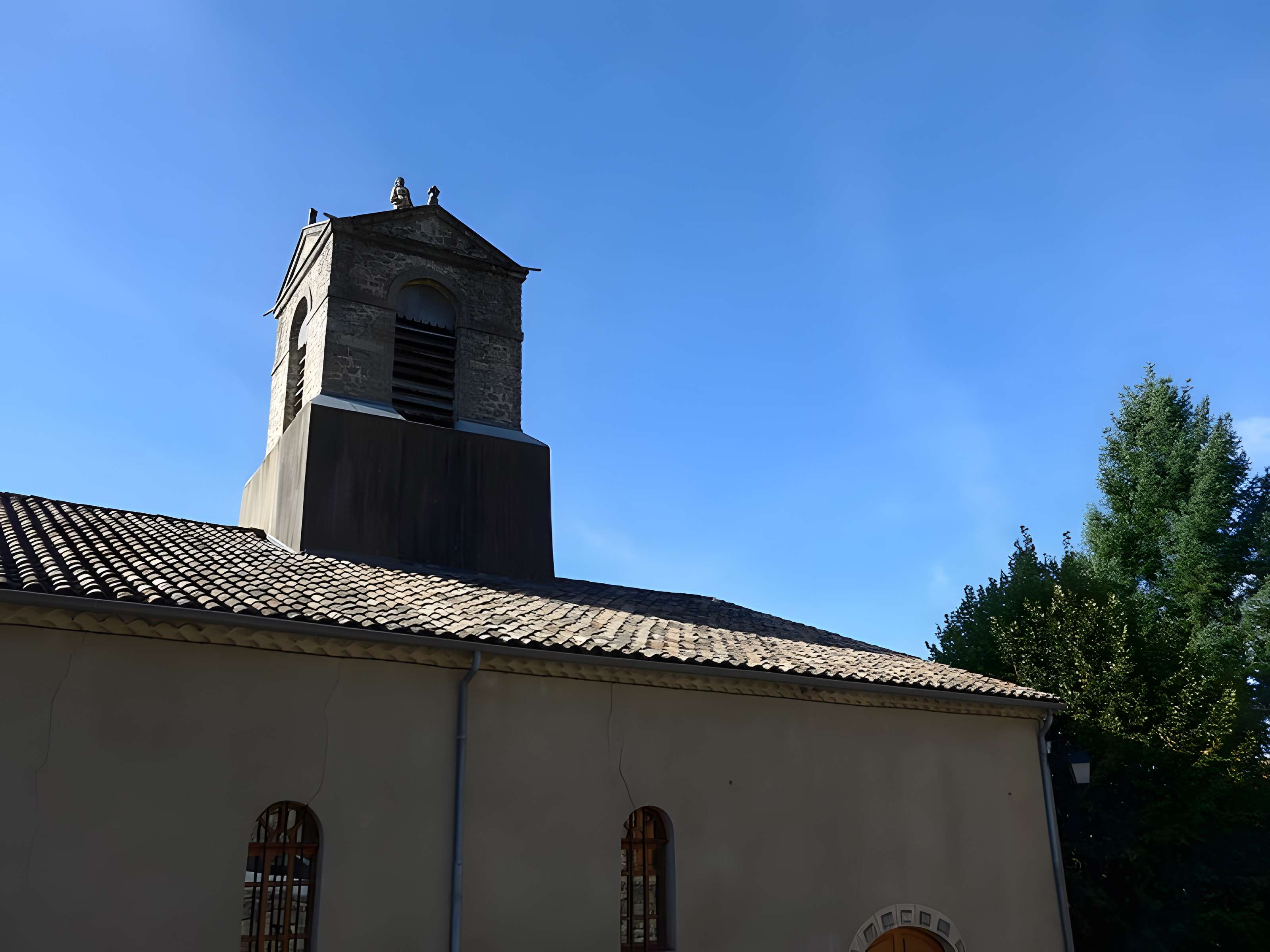 Église Sainte-Marie de Genestelle 