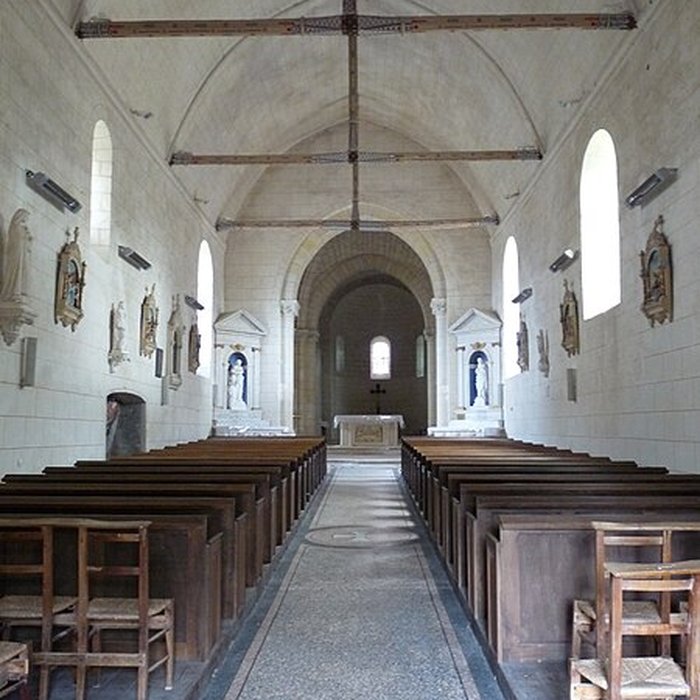 Photo de Église Sainte-Marie de Lué-en-Baugeois
