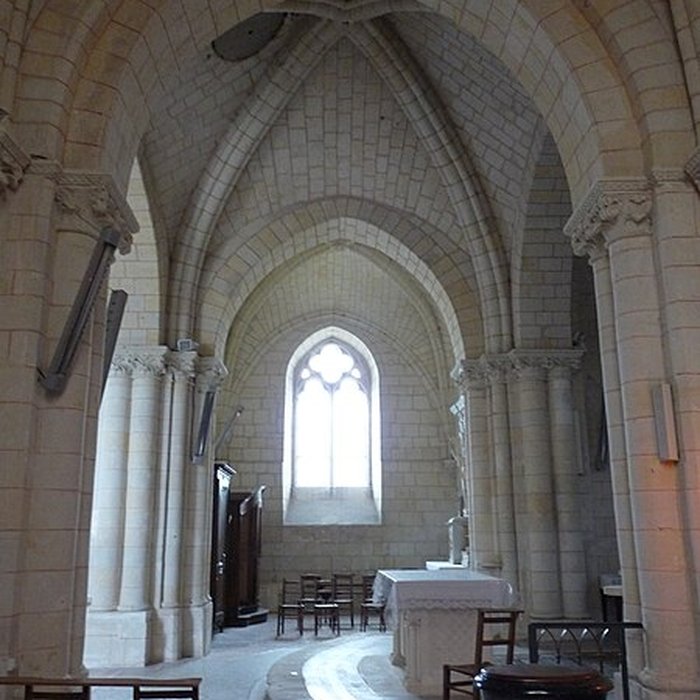 Photo de Église Sainte-Marie de Lué-en-Baugeois