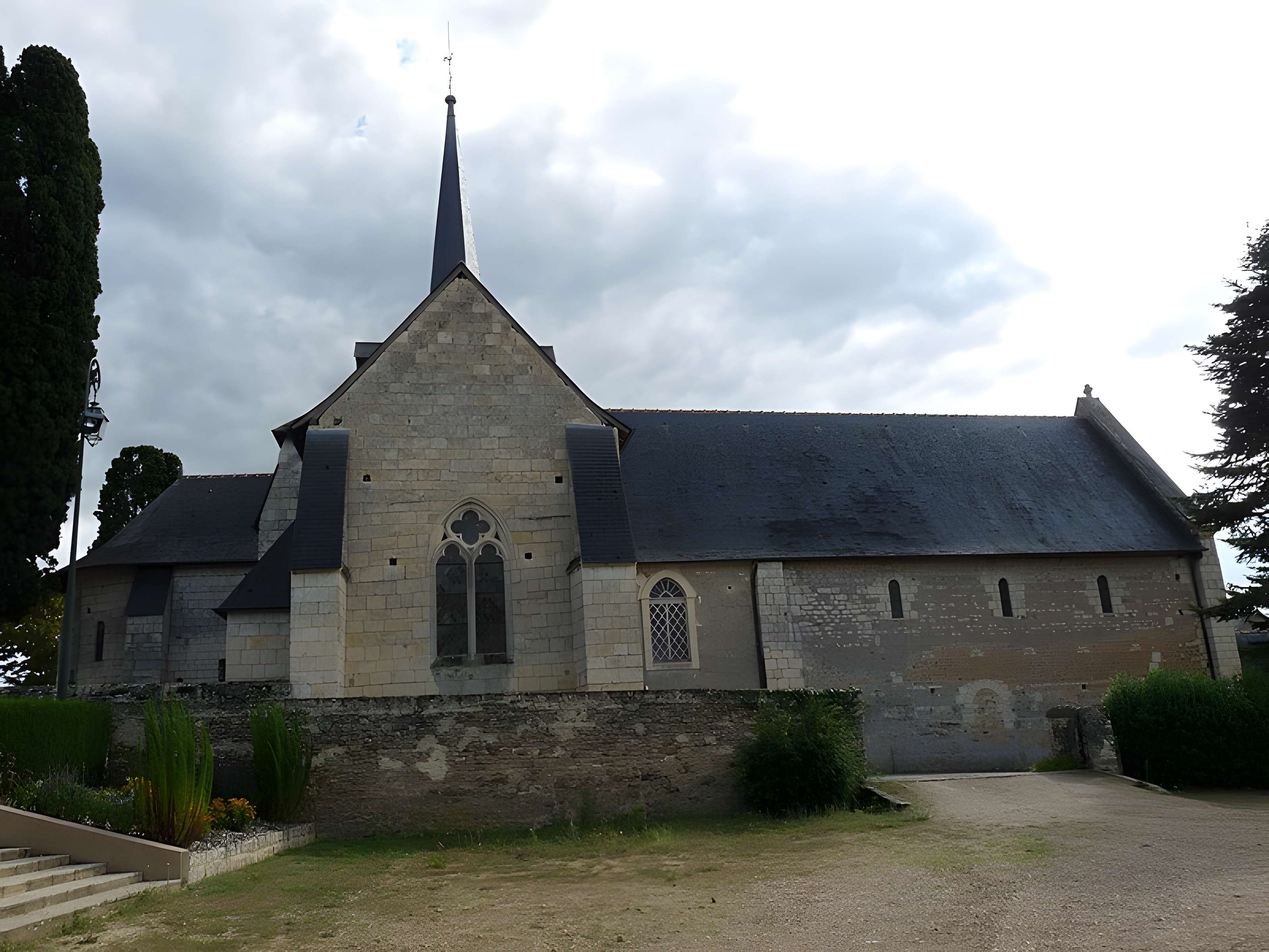 Église Sainte-Marie de Lué-en-Baugeois