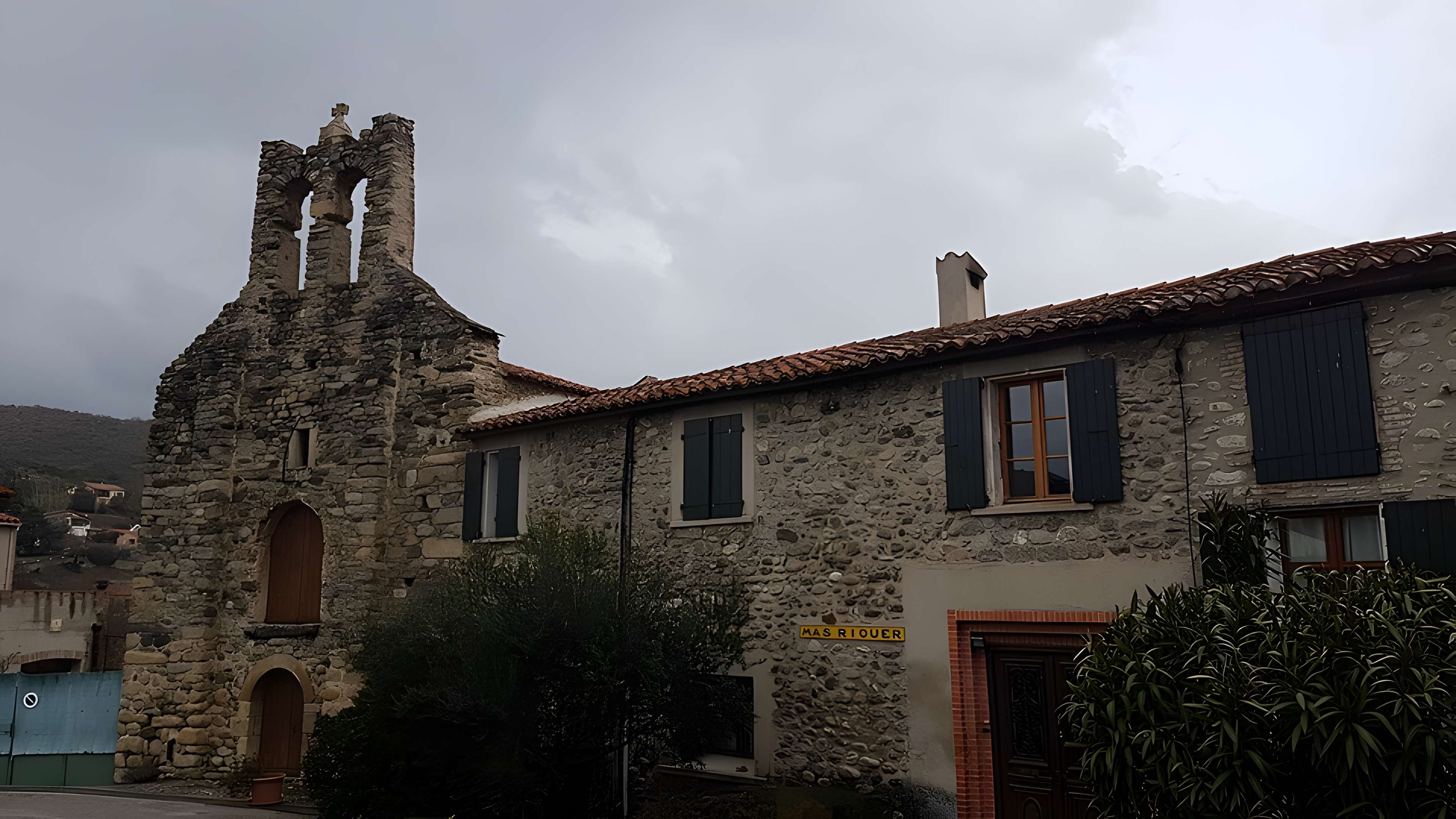 Église Sainte-Marie de Riquer