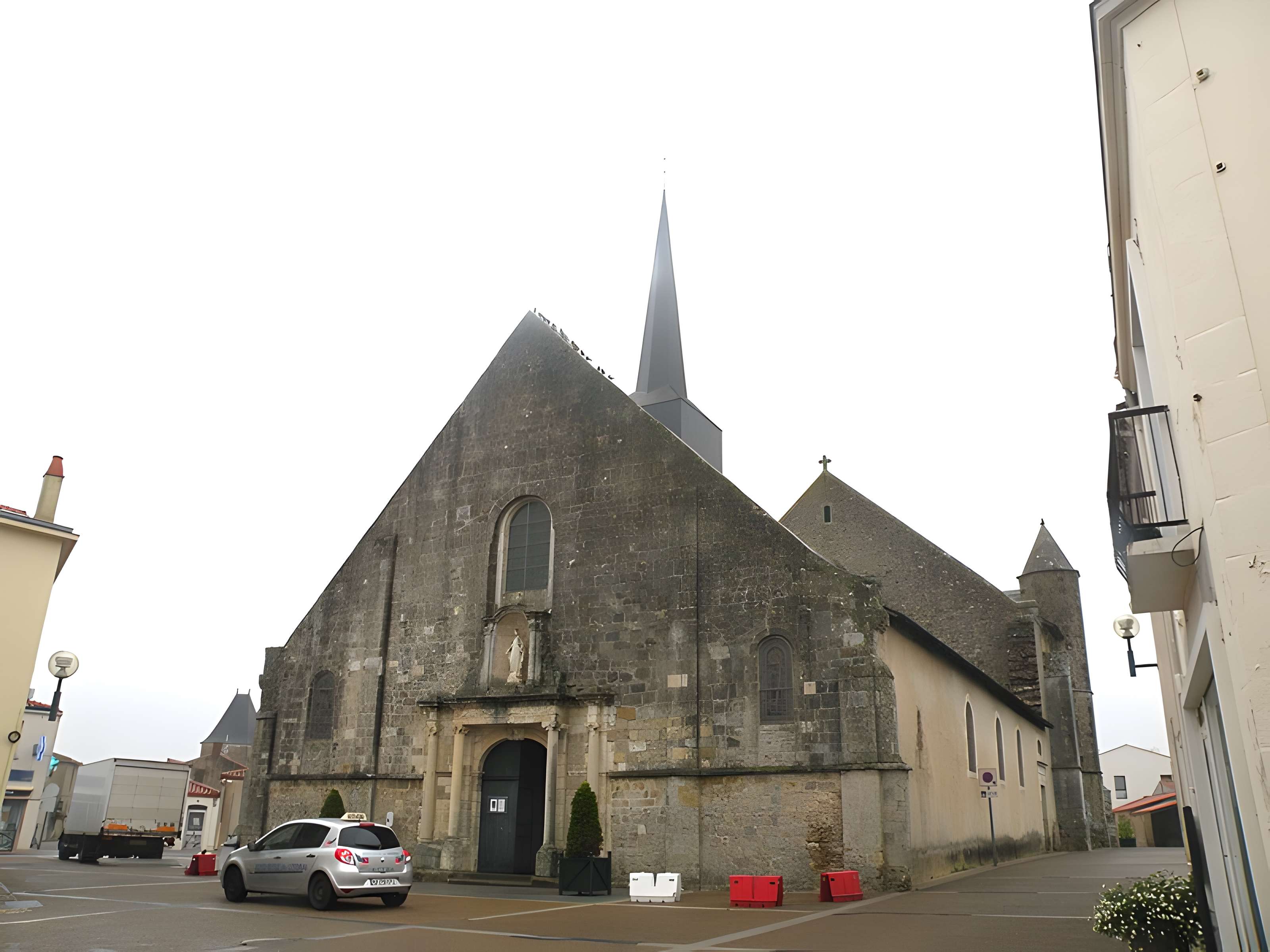 Église Sainte-Marie d'Olonne-sur-Mer