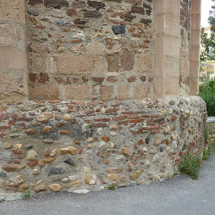 Photo de Église Sainte-Marie-et-Saint-Pierre de Château-Roussillon