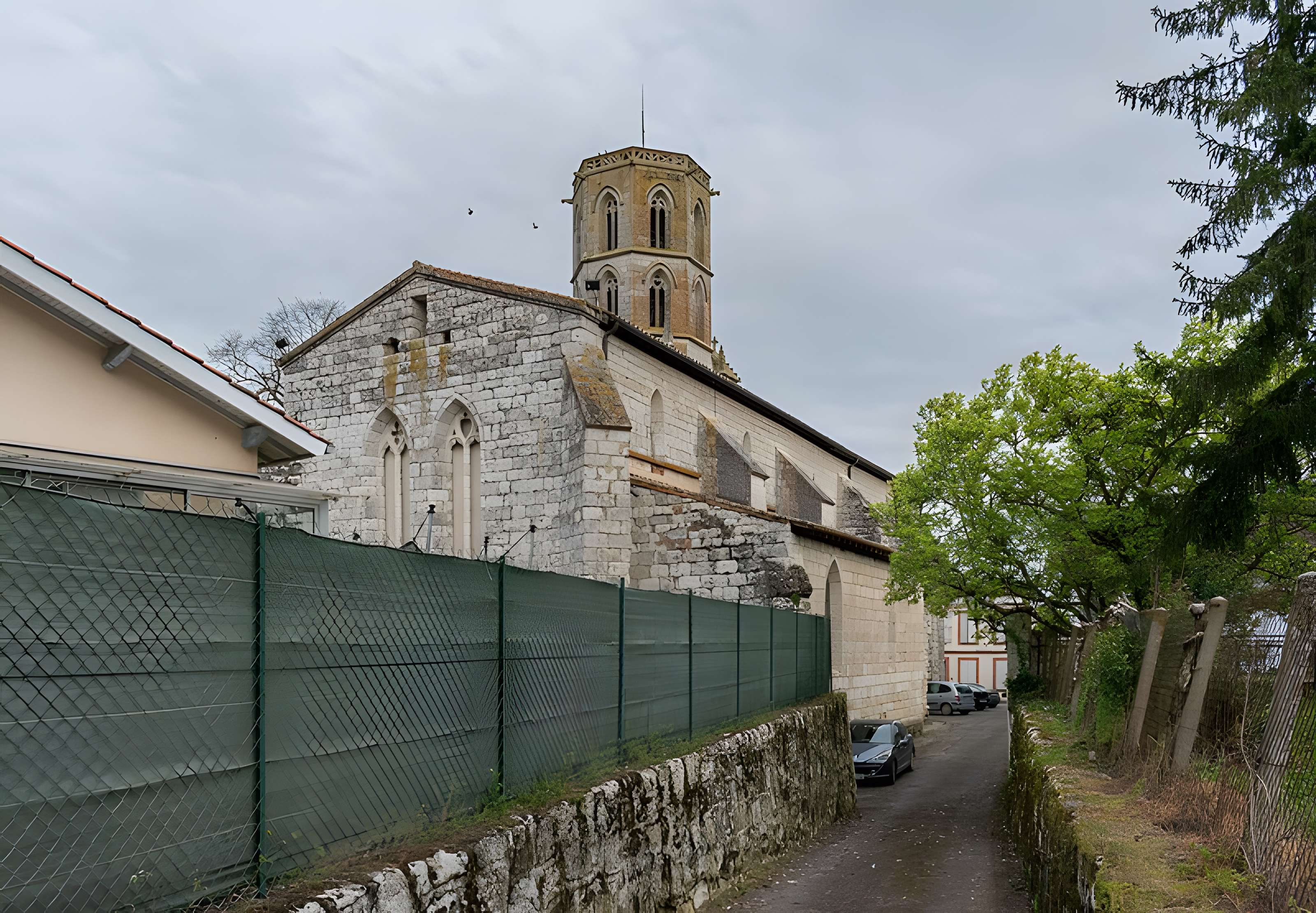 Église Sainte-Marie-Madeleine de Larrazet