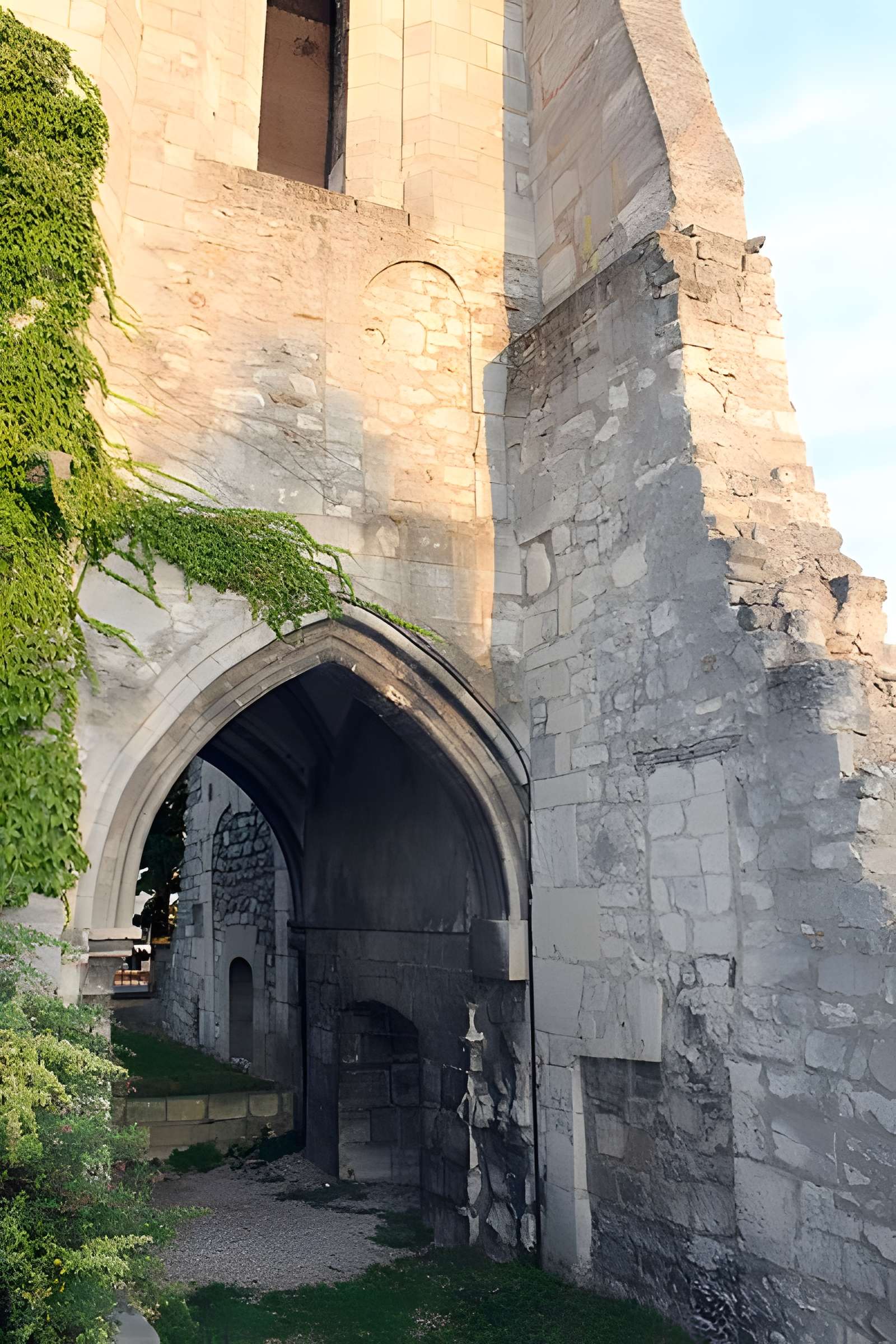 Église Sainte-Marie-Madeleine de Massy