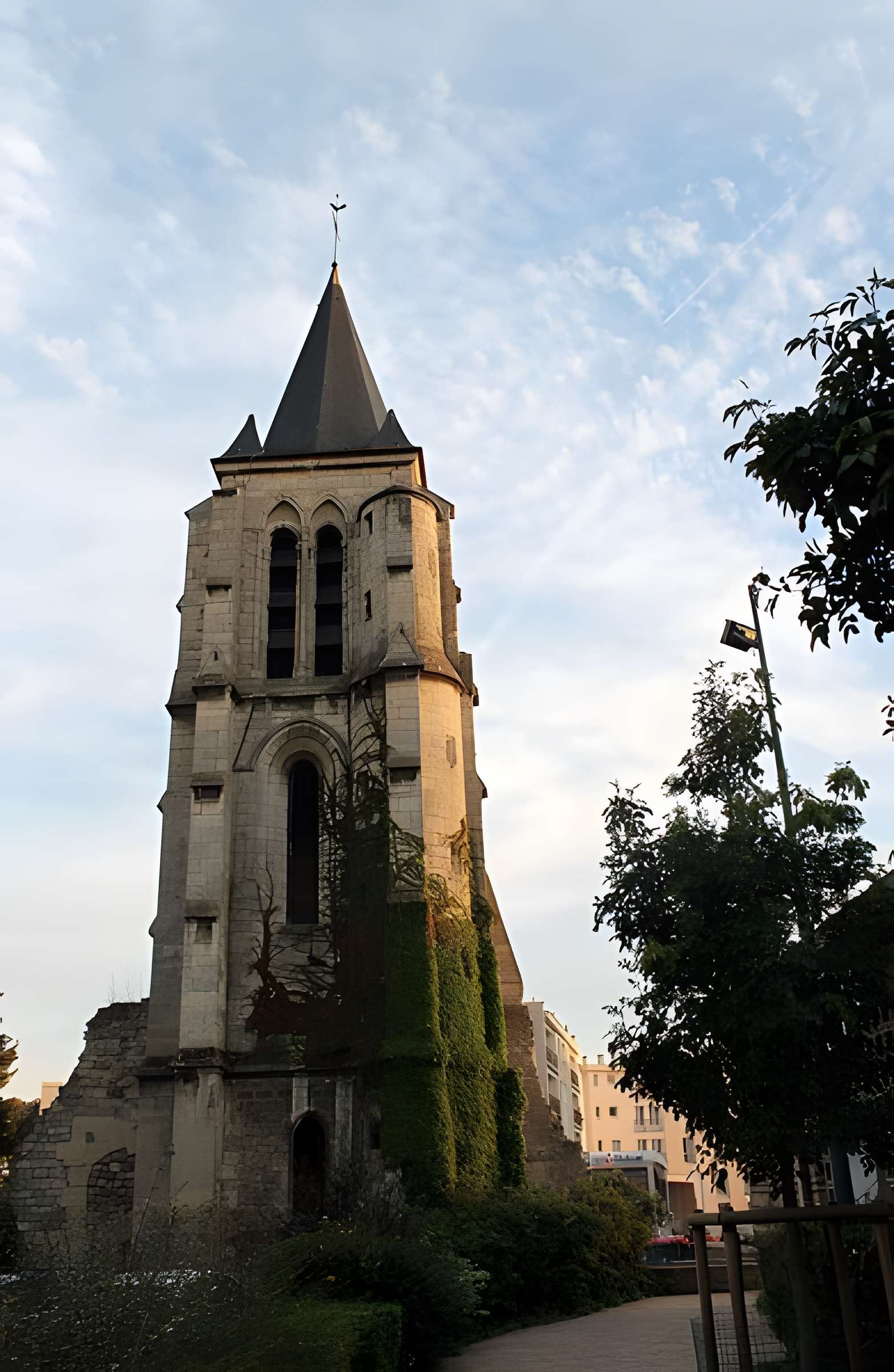 Église Sainte-Marie-Madeleine de Massy