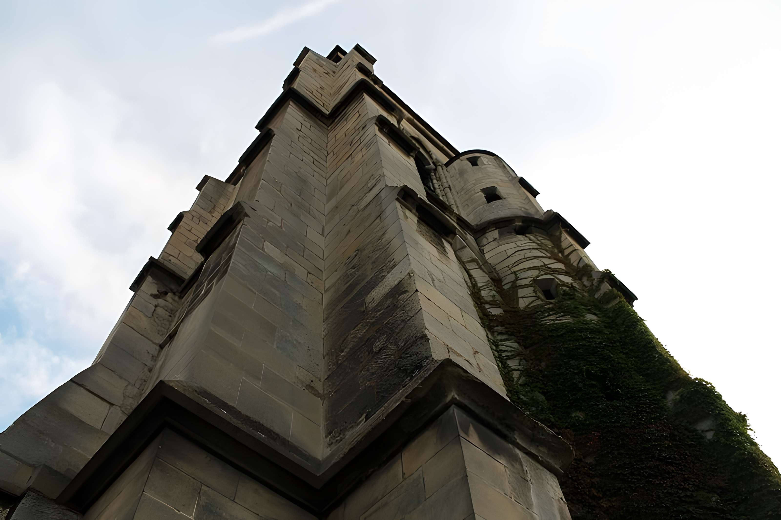 Église Sainte-Marie-Madeleine de Massy