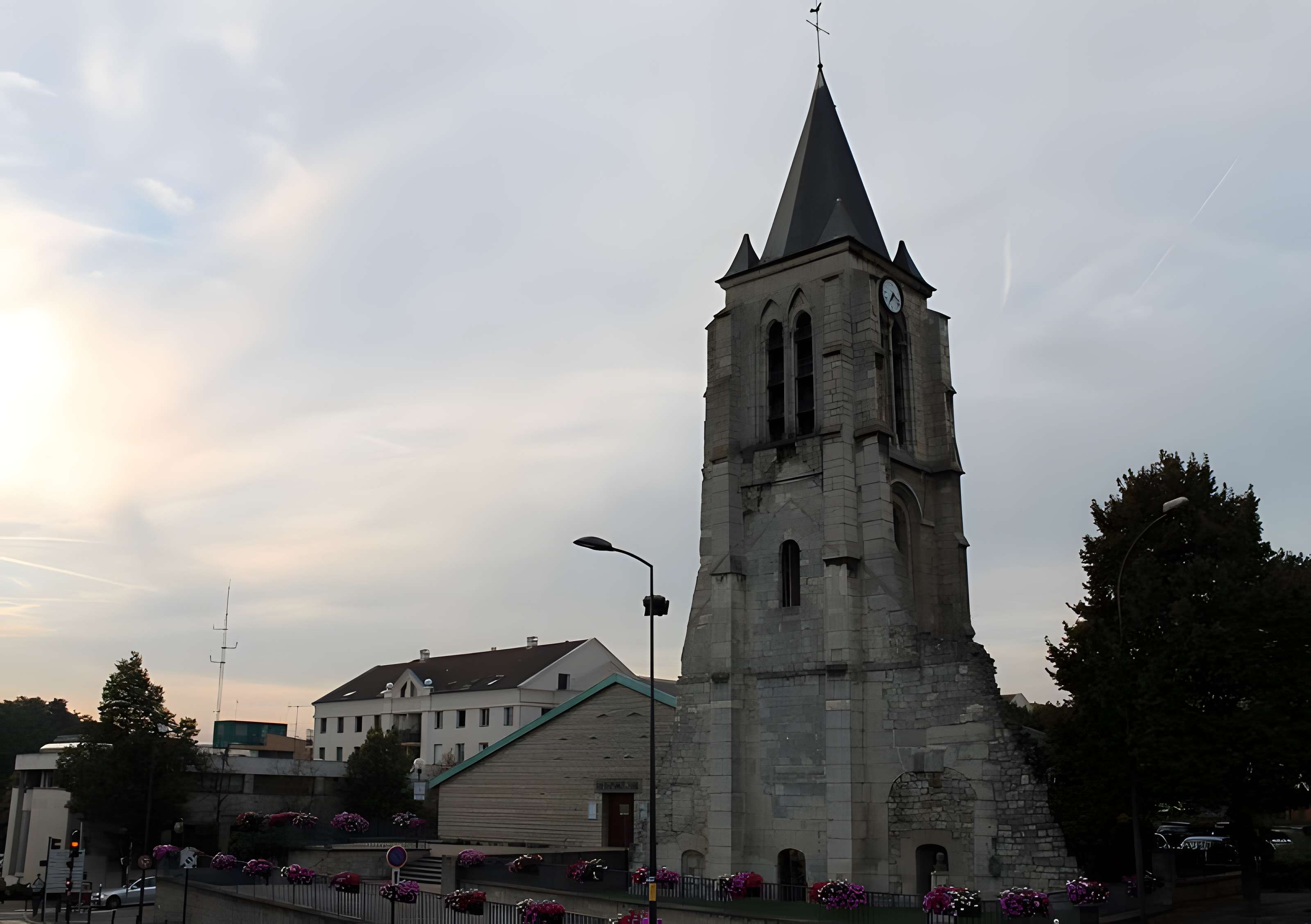 Église Sainte-Marie-Madeleine de Massy