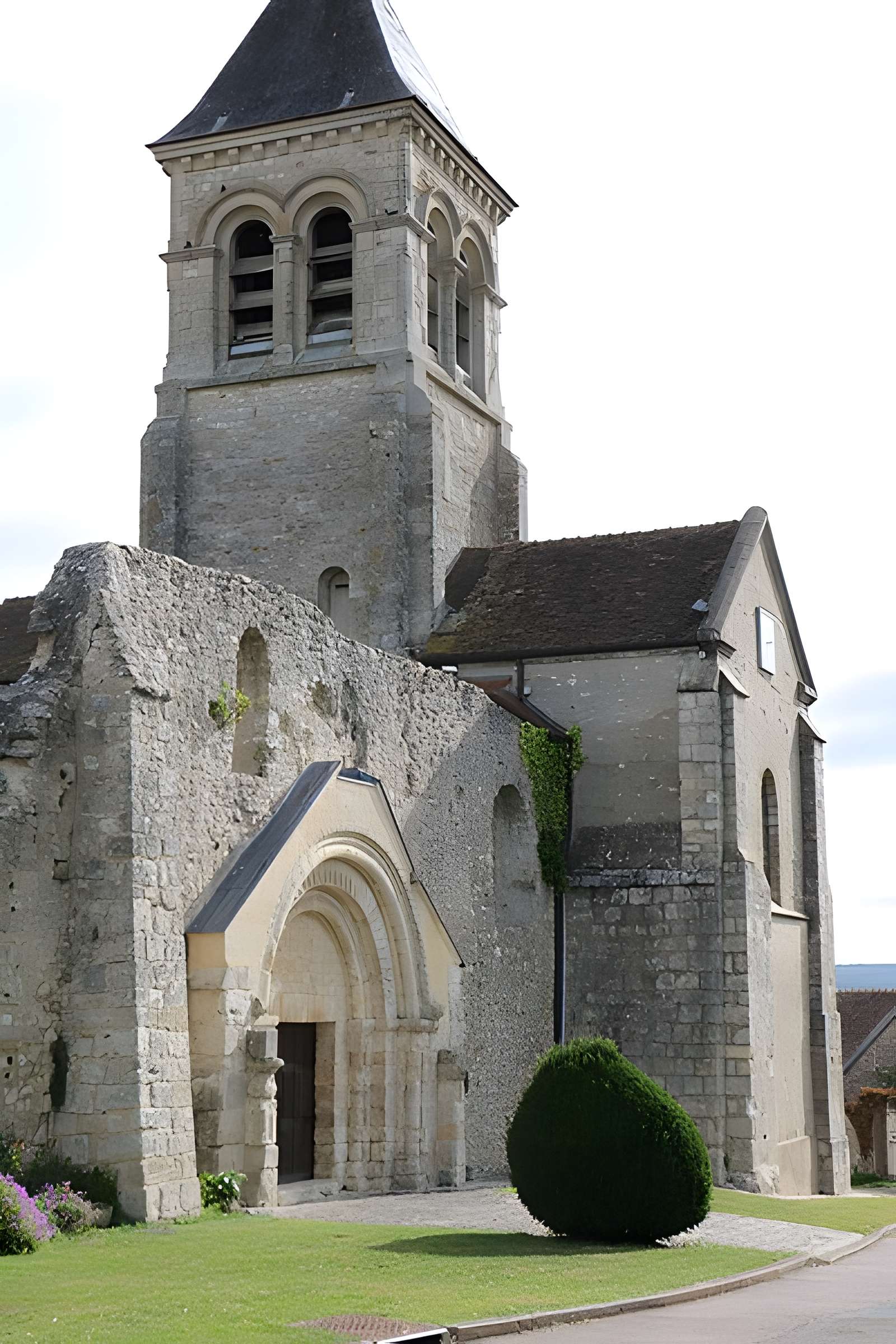 Église Sainte-Marie-Madeleine de Montchauvet