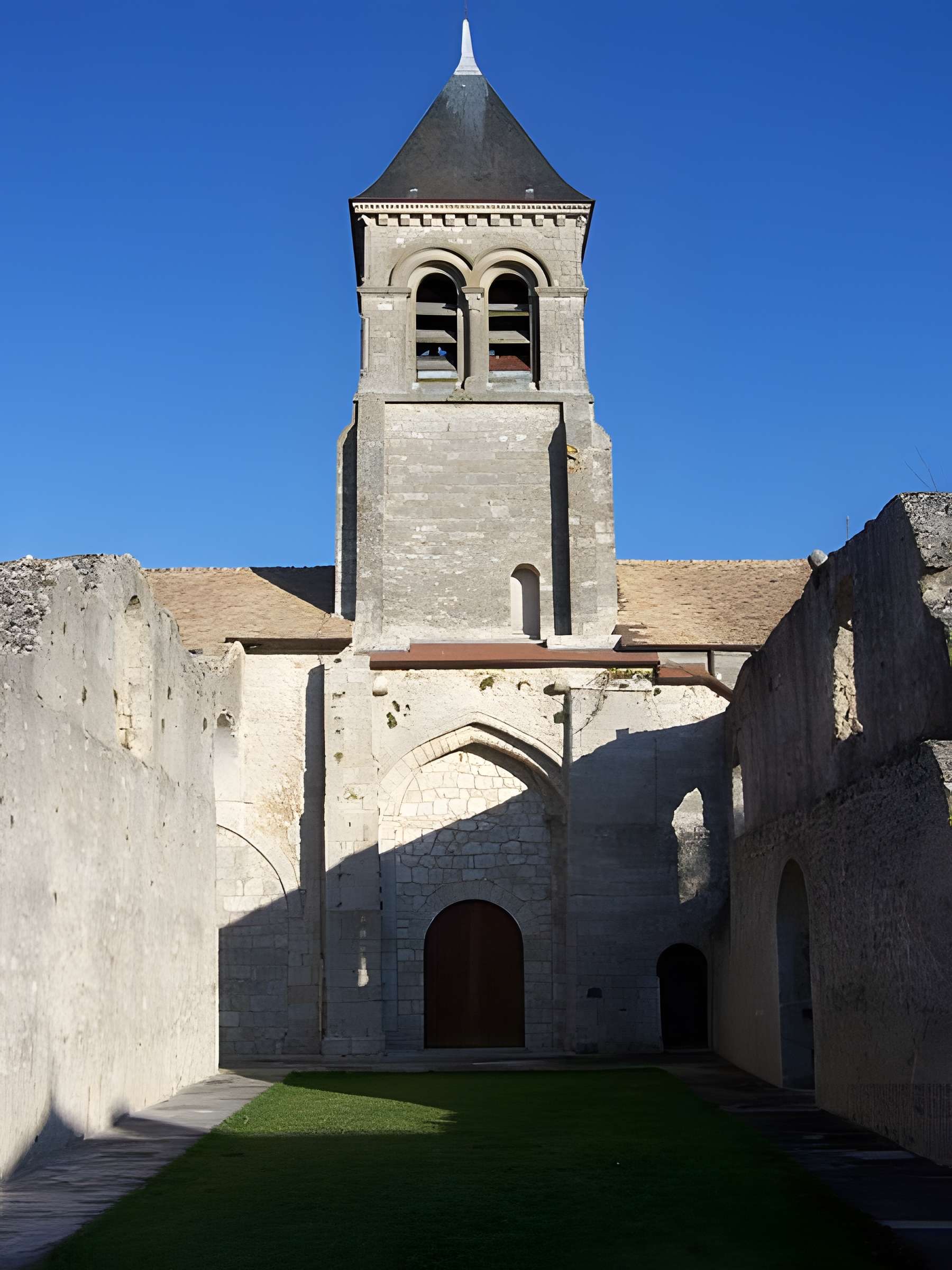 Église Sainte-Marie-Madeleine de Montchauvet