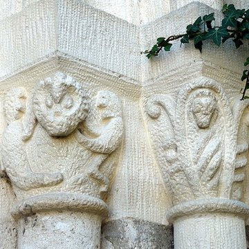 Église Sainte-Marie-Madeleine du Perchay et croix