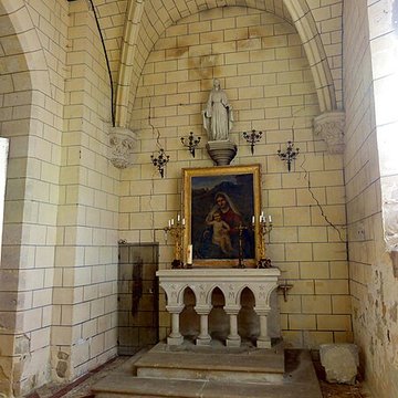 Église Sainte-Marie-Madeleine du Perchay et croix