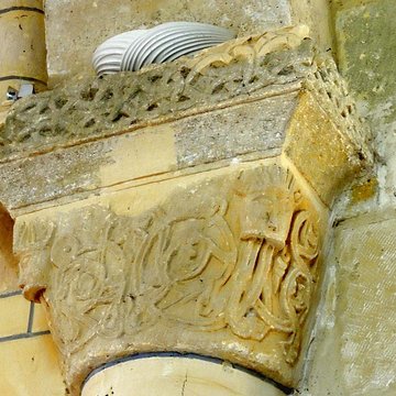 Église Sainte-Marie-Madeleine du Perchay et croix