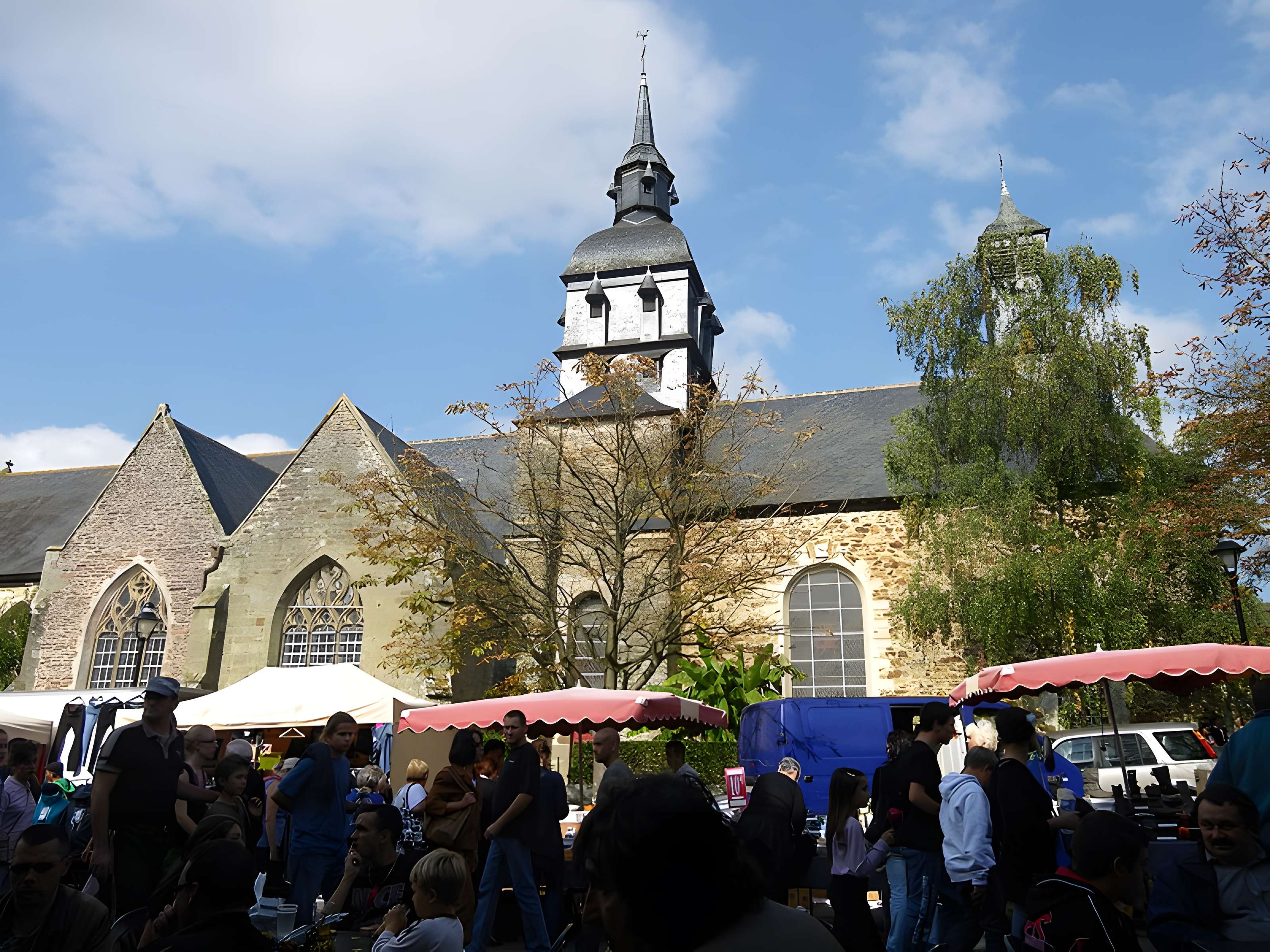 Église Sainte-Mélaine de Pacé