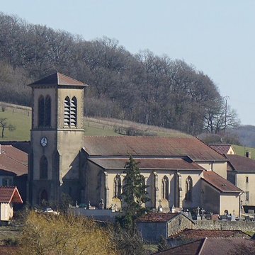 Église Sainte-Menne de Saint-Menge