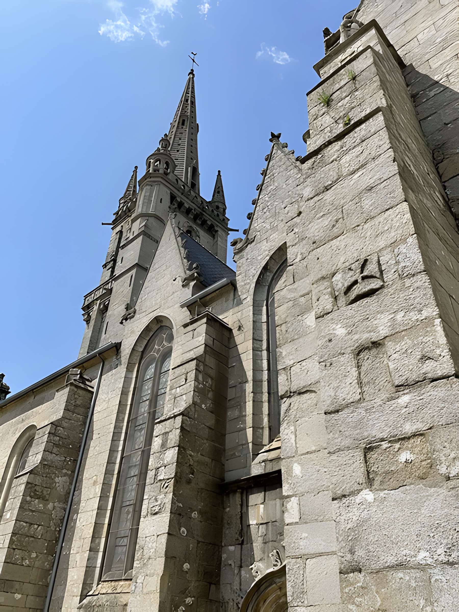 Église Saint-Emilion de Loguivy-Plougras