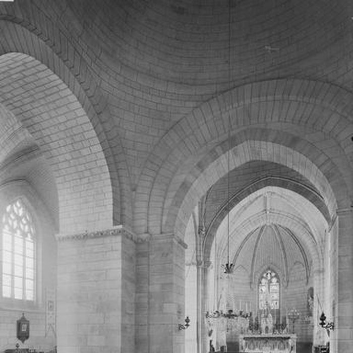 Photo de Église Saint-Épain de Saint-Épain