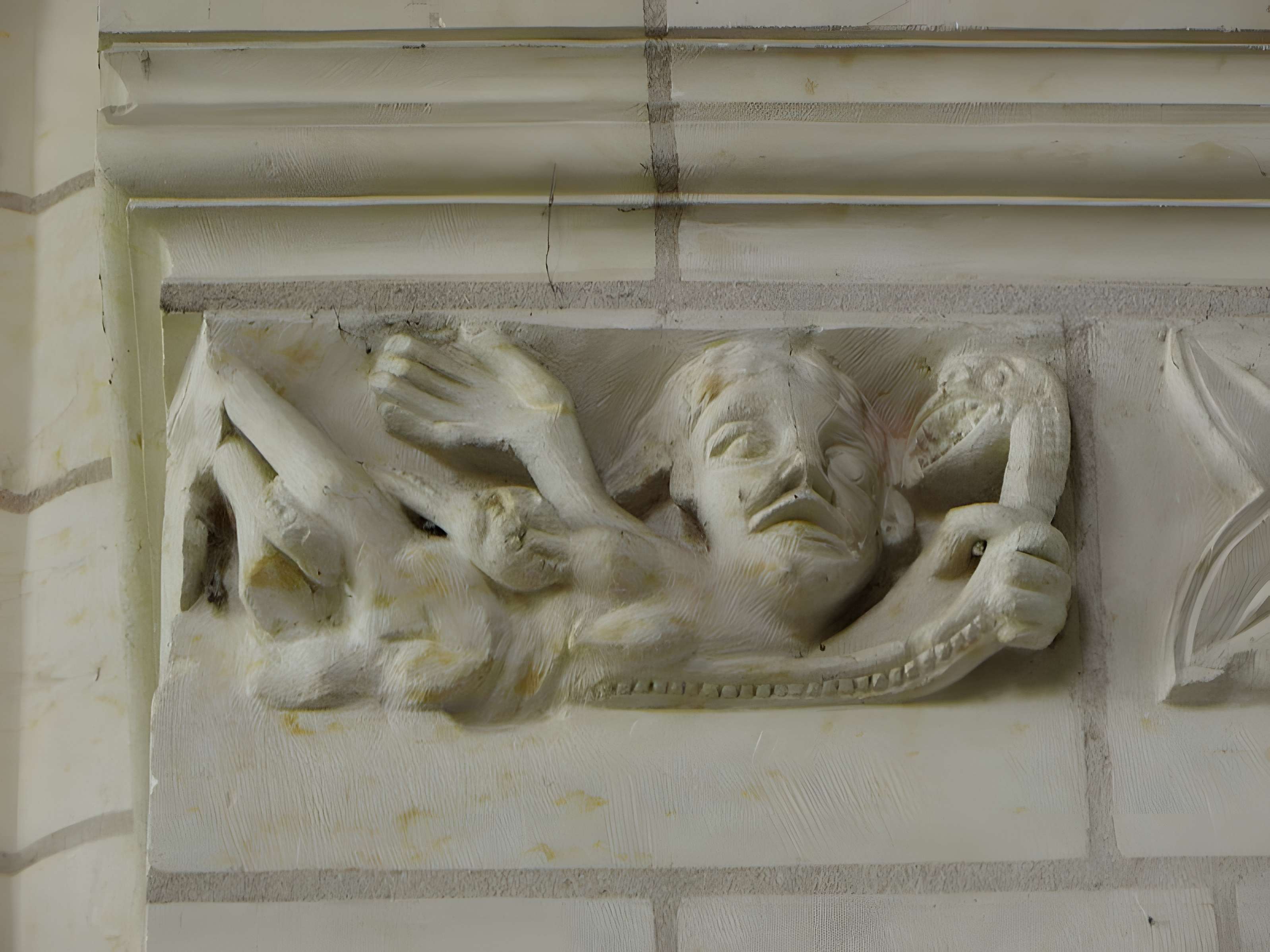 Église Saint-Épain de Saint-Épain