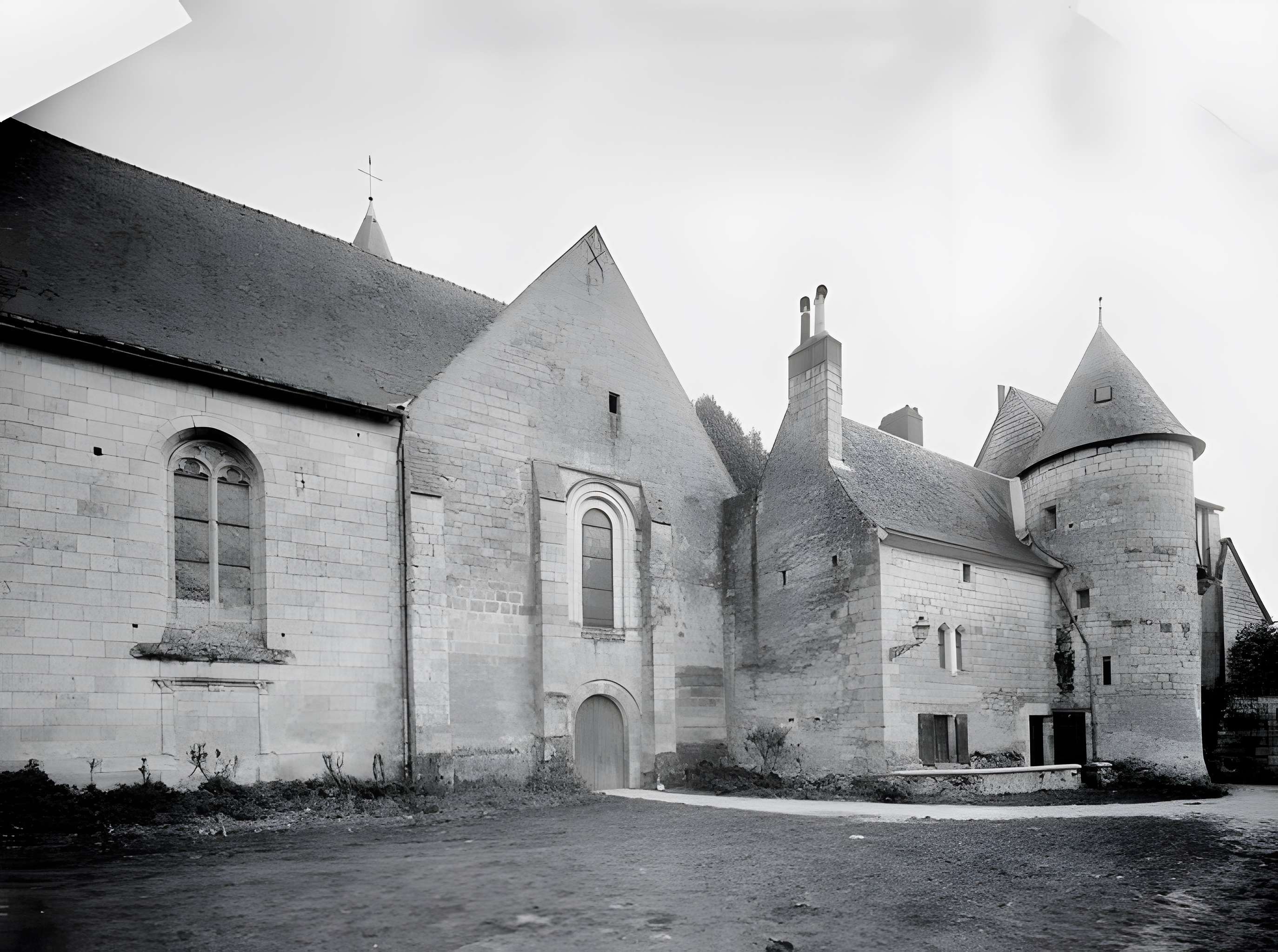 Église Saint-Épain de Saint-Épain