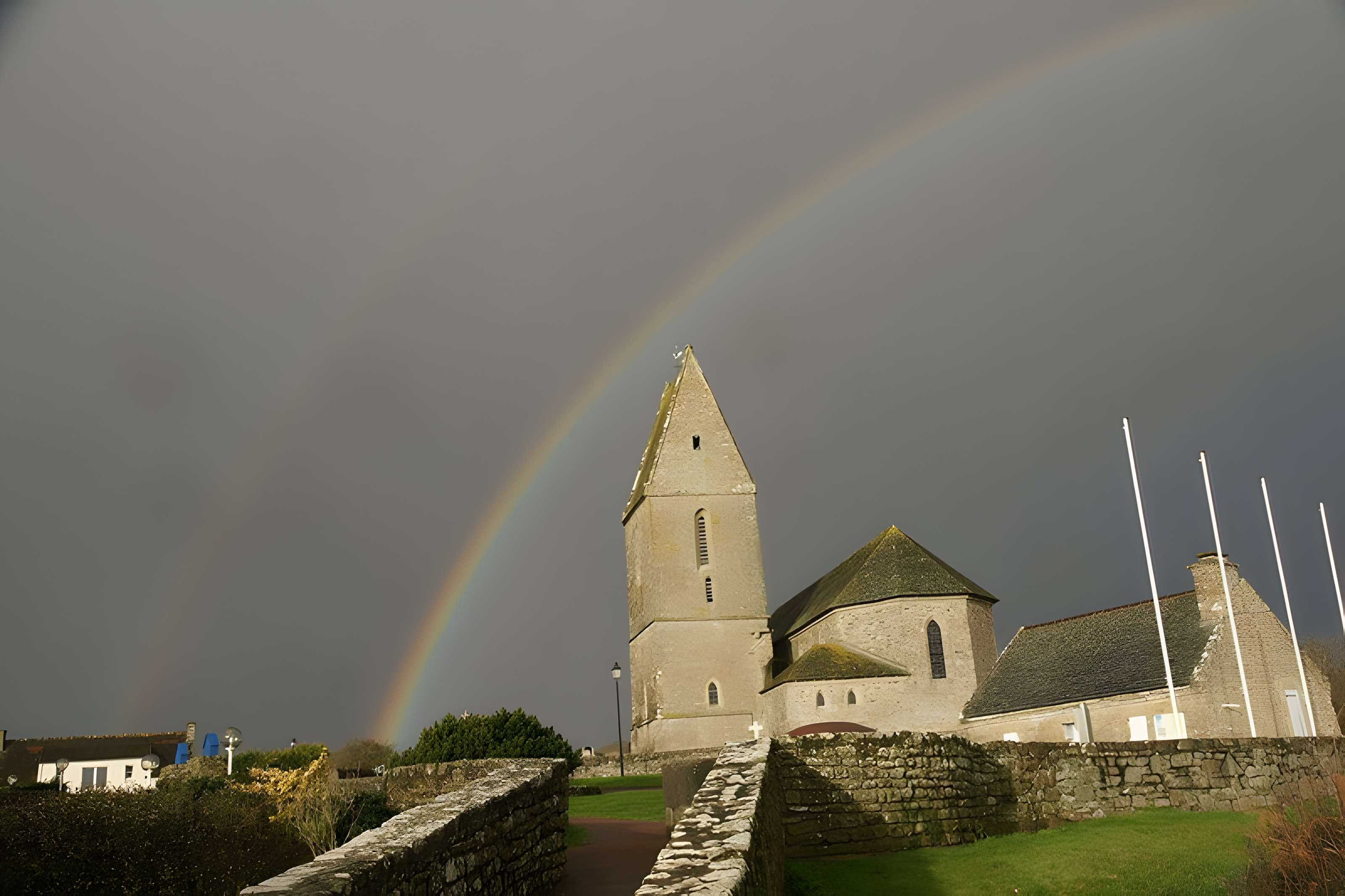 Église Sainte-Pétronille de La Pernelle 