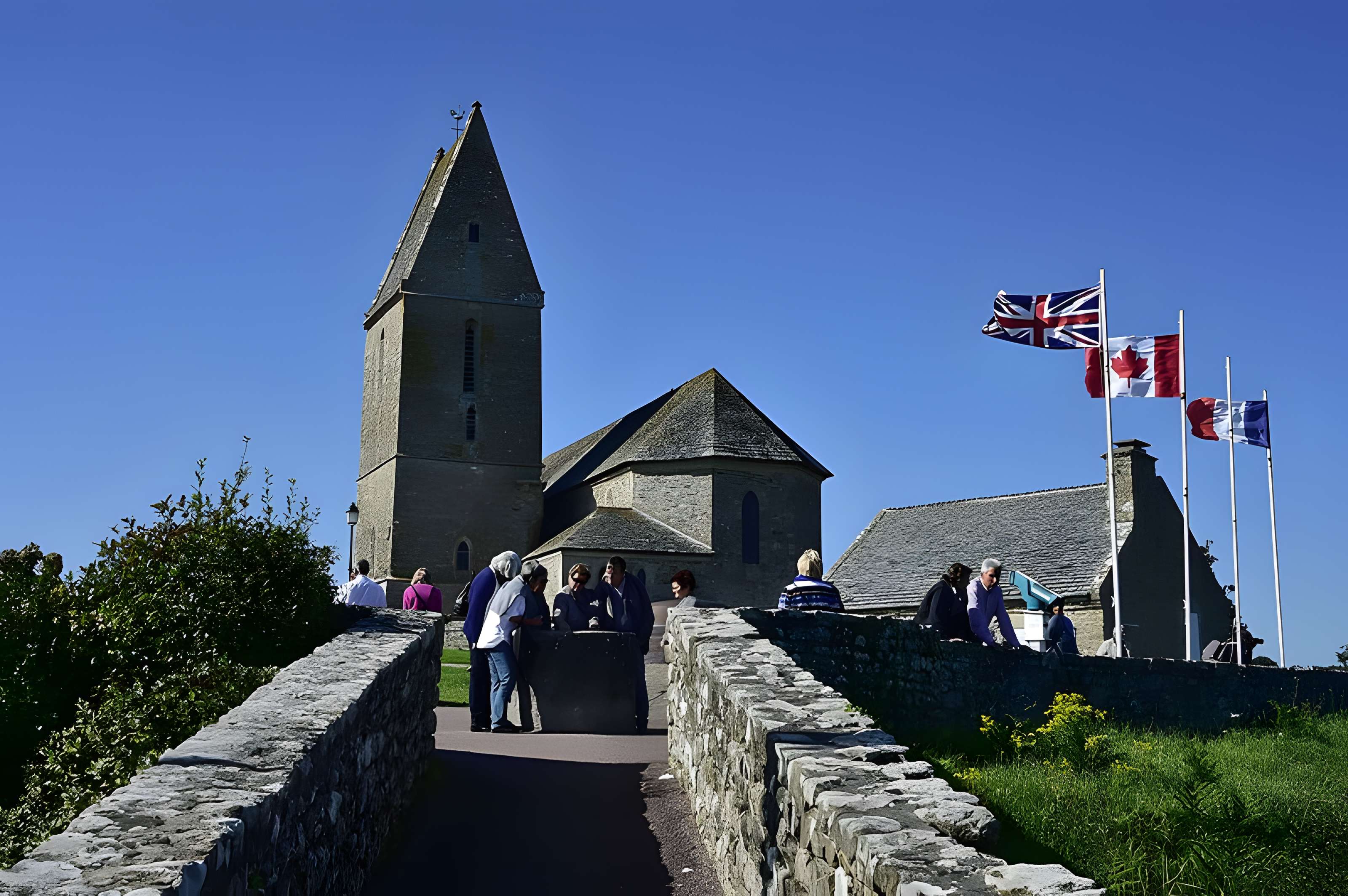 Église Sainte-Pétronille de La Pernelle