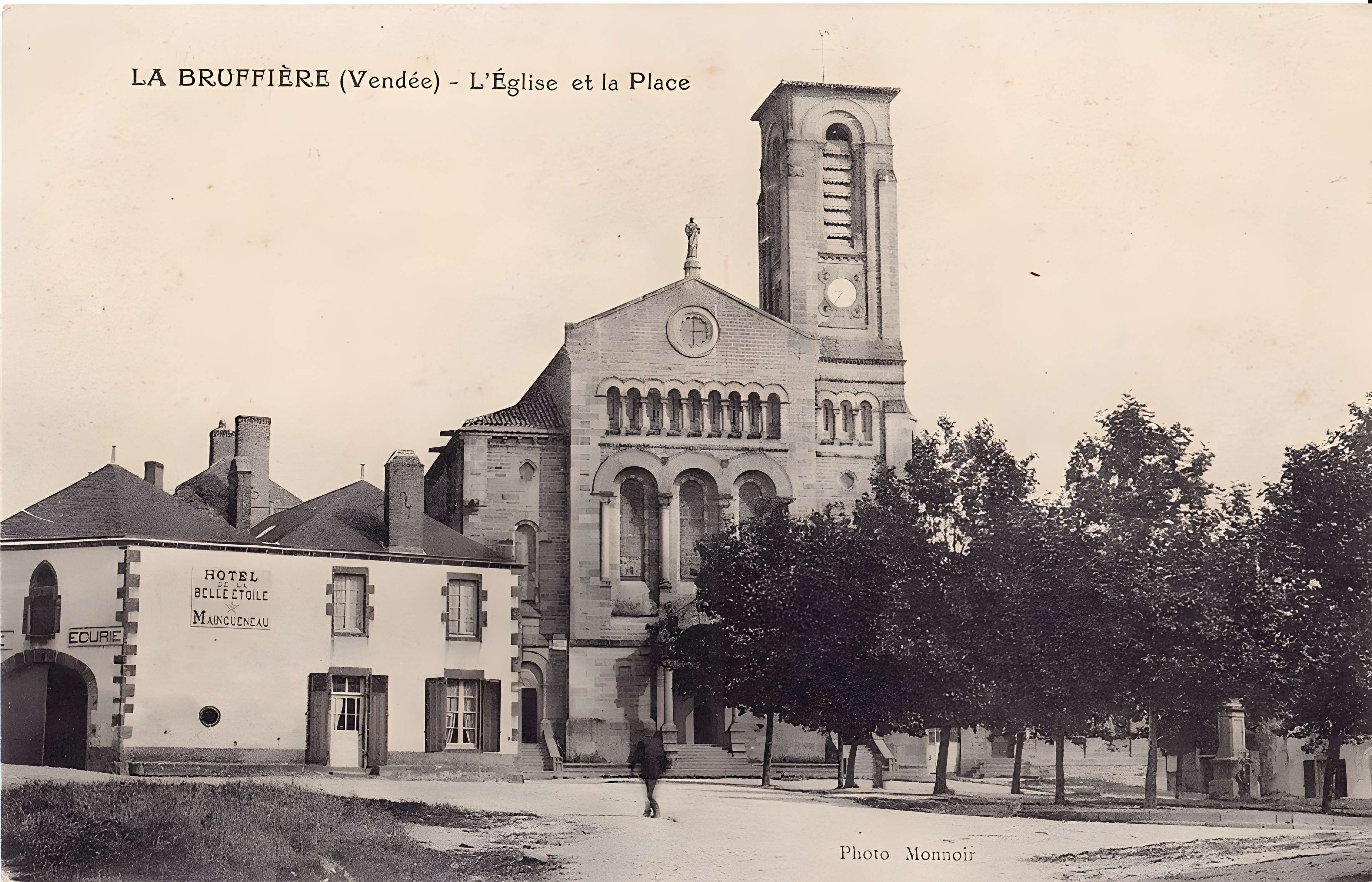 Église Sainte-Radegonde de La Bruffière