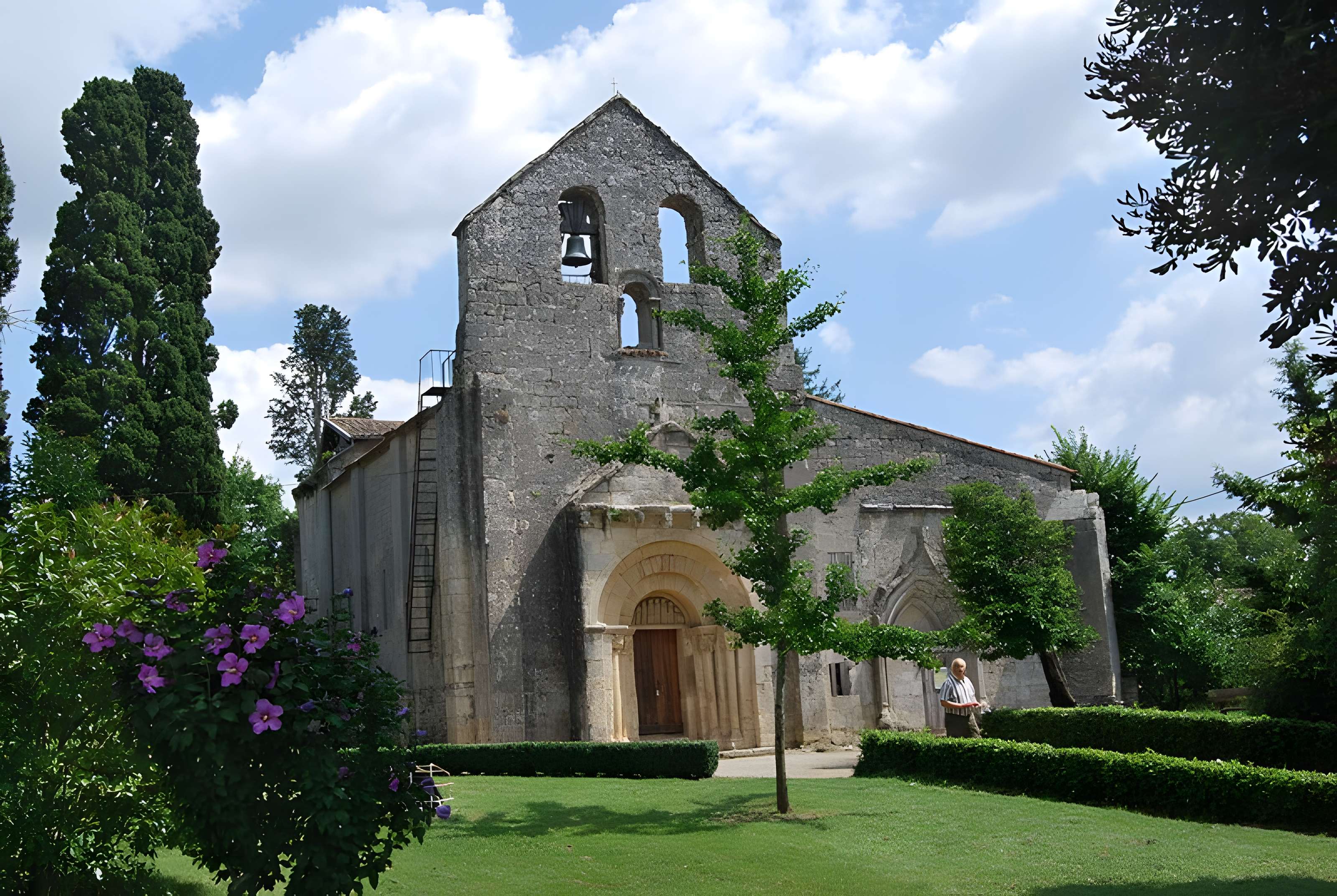 Église Sainte-Radegonde de Sainte-Radegonde dans la Gironde 