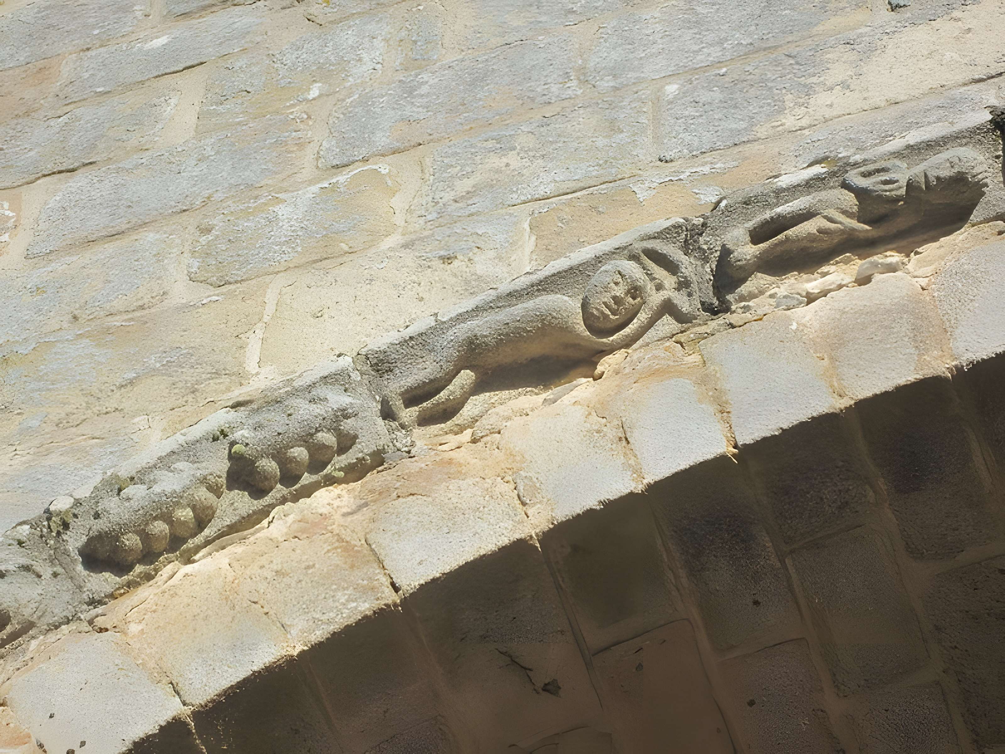 Église Sainte-Radegonde de Sérandon